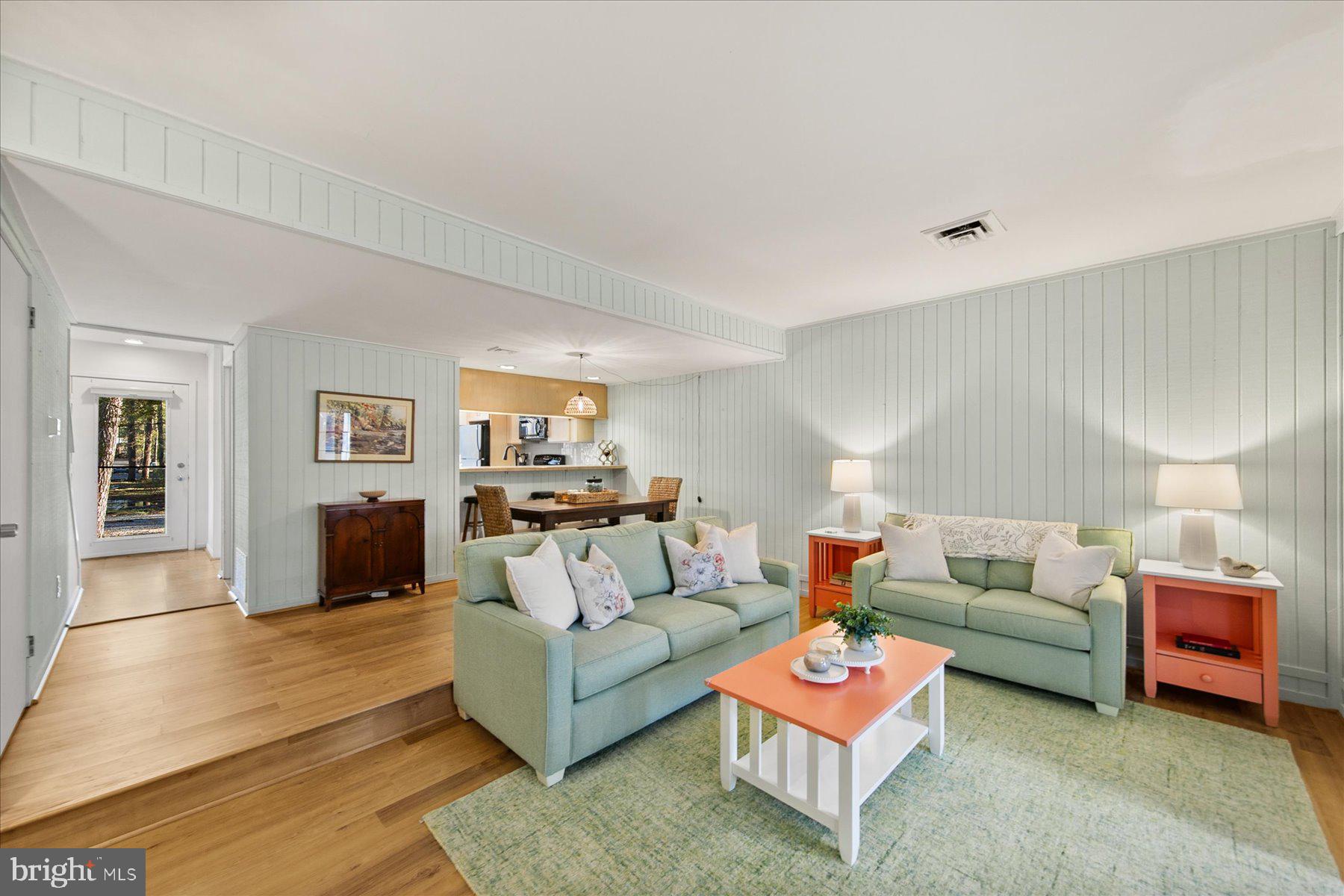 VILLAS OF BETHANY WEST - Residential