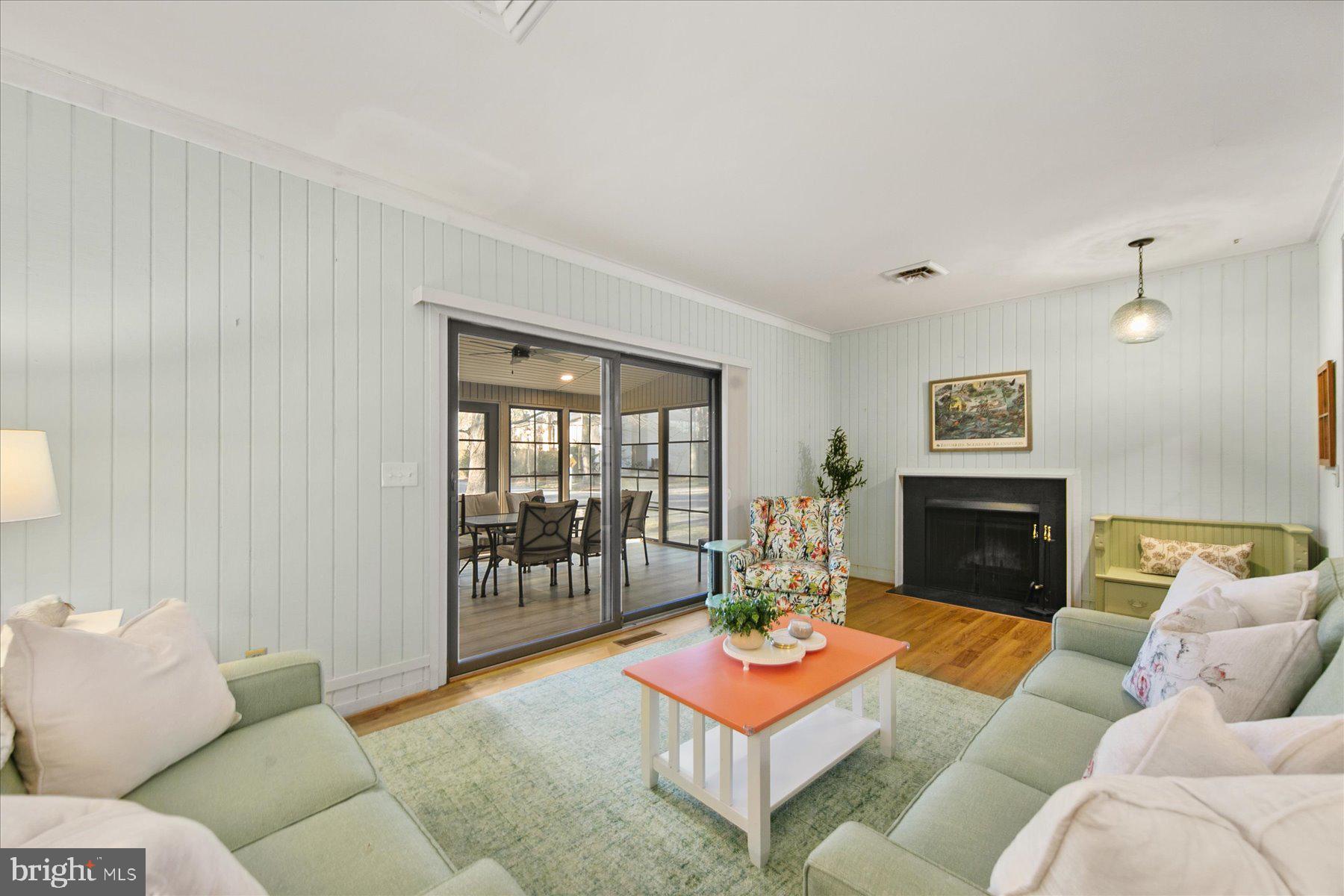 VILLAS OF BETHANY WEST - Residential