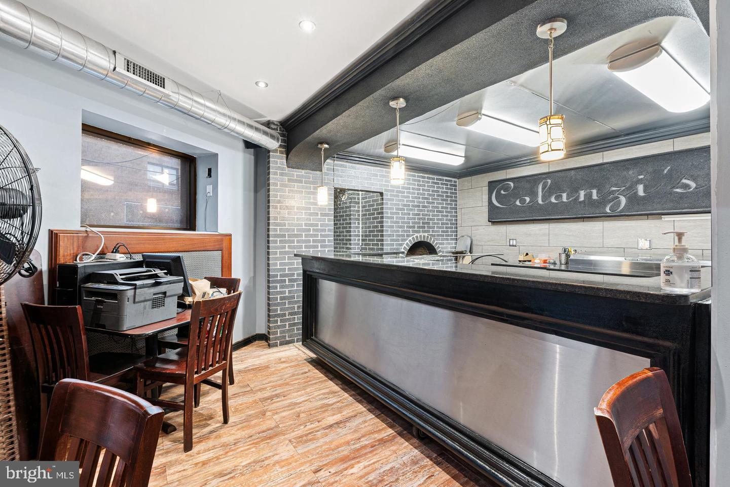 LOWER MOYAMENSING - Commercial Sale