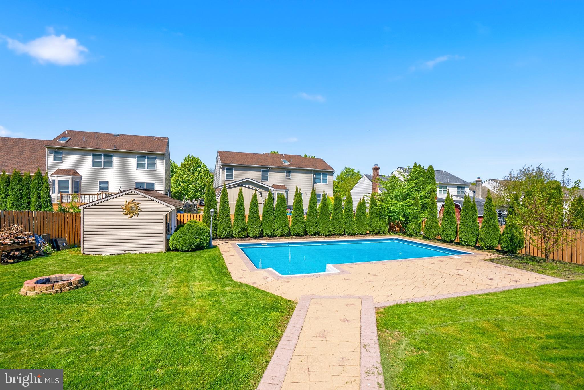 THE VILLAGES AT MILL - Residential