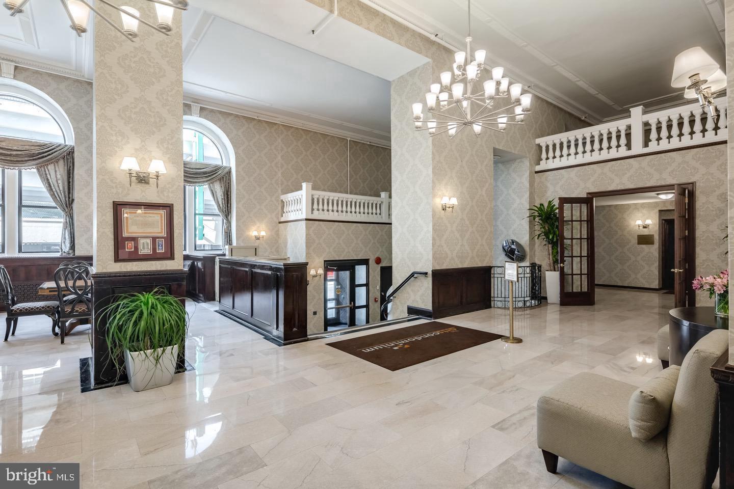 CENTER CITY - Residential Lease