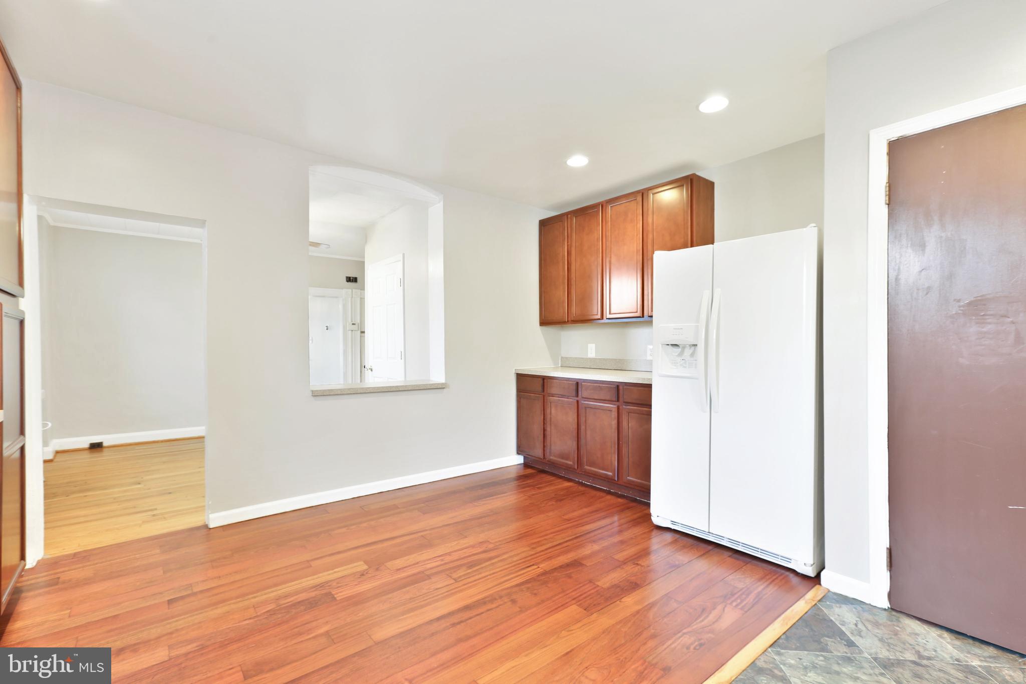 HAMPDEN HISTORIC DISTRICT - Residential