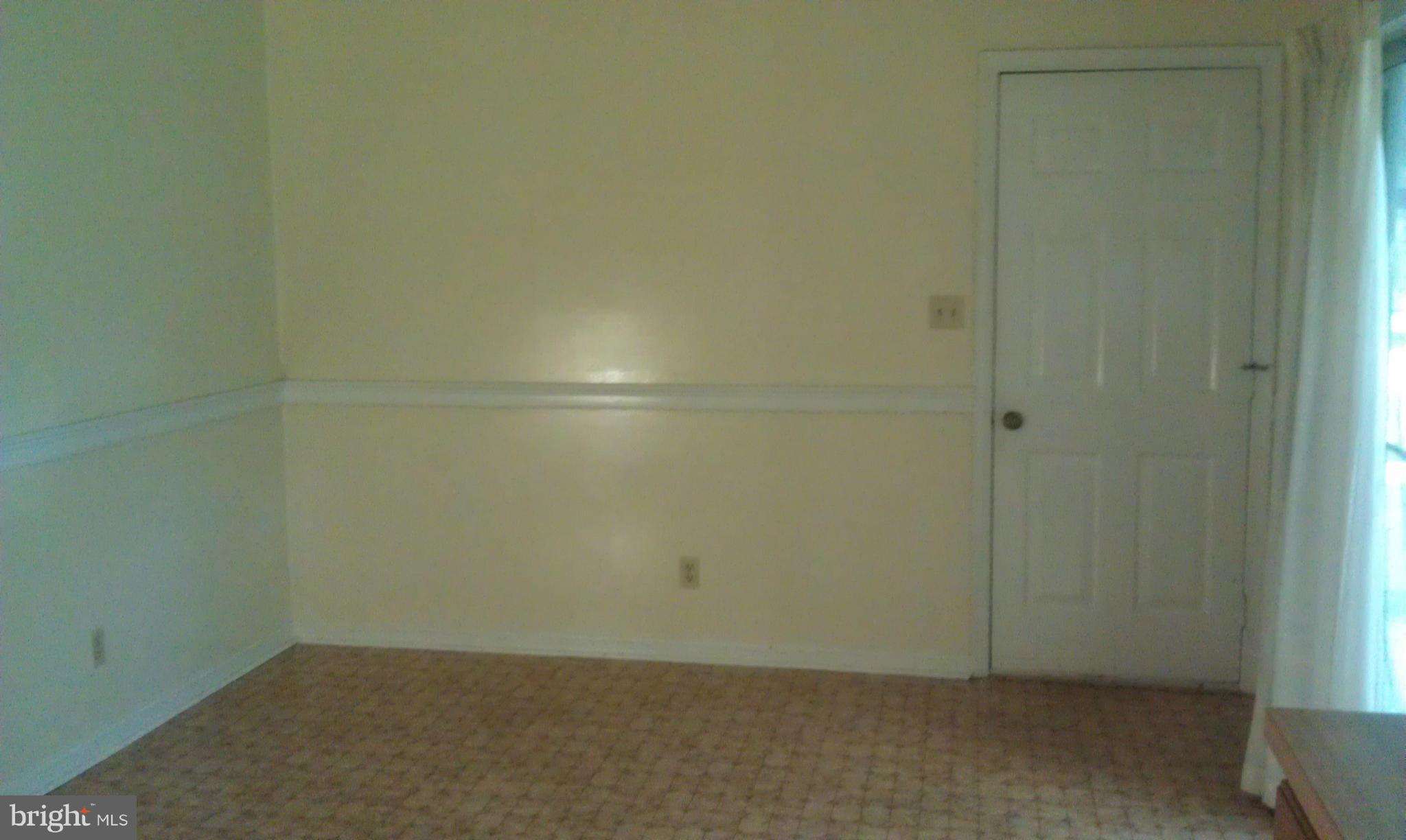 SHADOW WOODS - Residential Lease