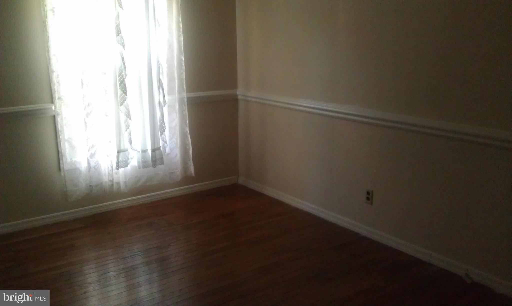 SHADOW WOODS - Residential Lease