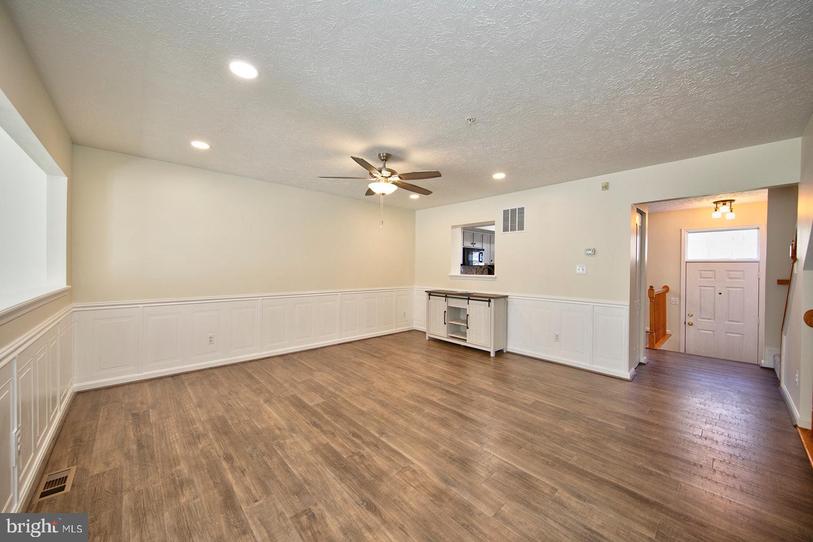 WOODLAND GREEN - Residential