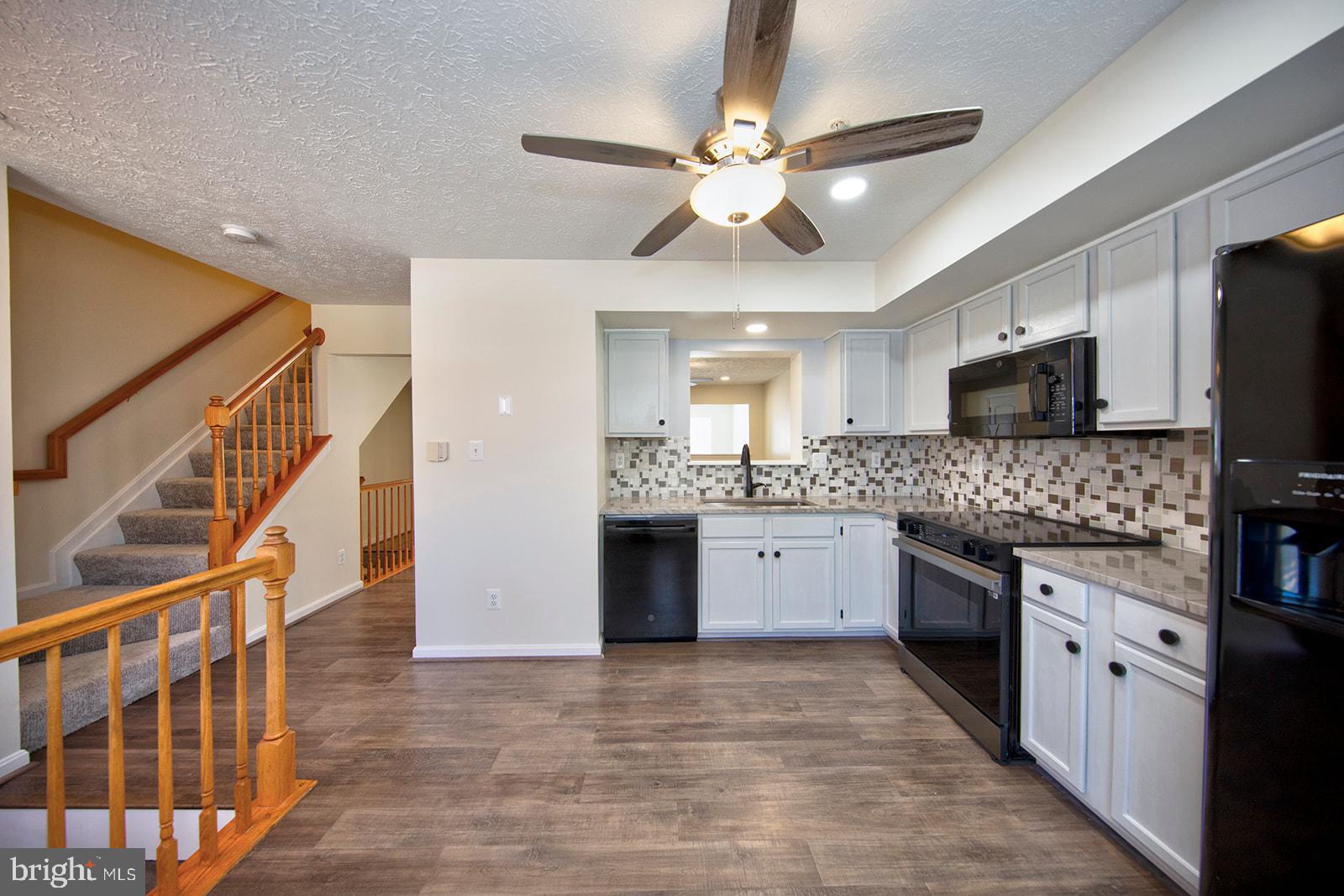 WOODLAND GREEN - Residential