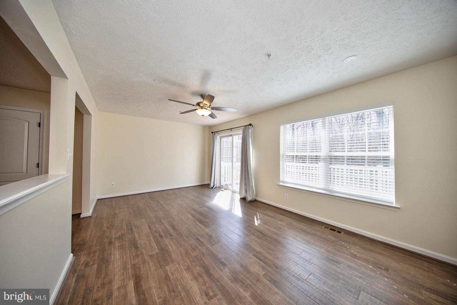 WOODLAND GREEN - Residential