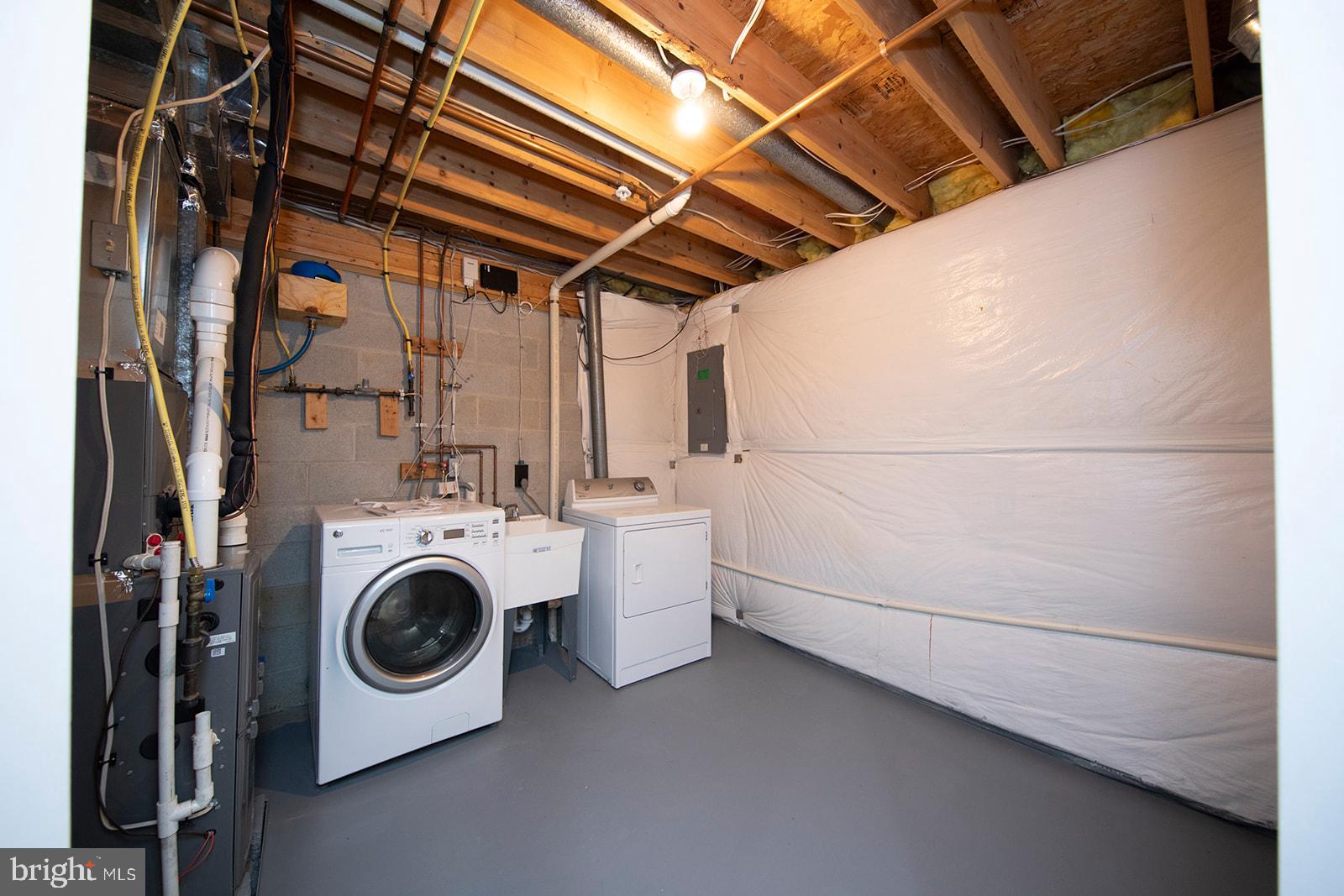 WOODLAND GREEN - Residential