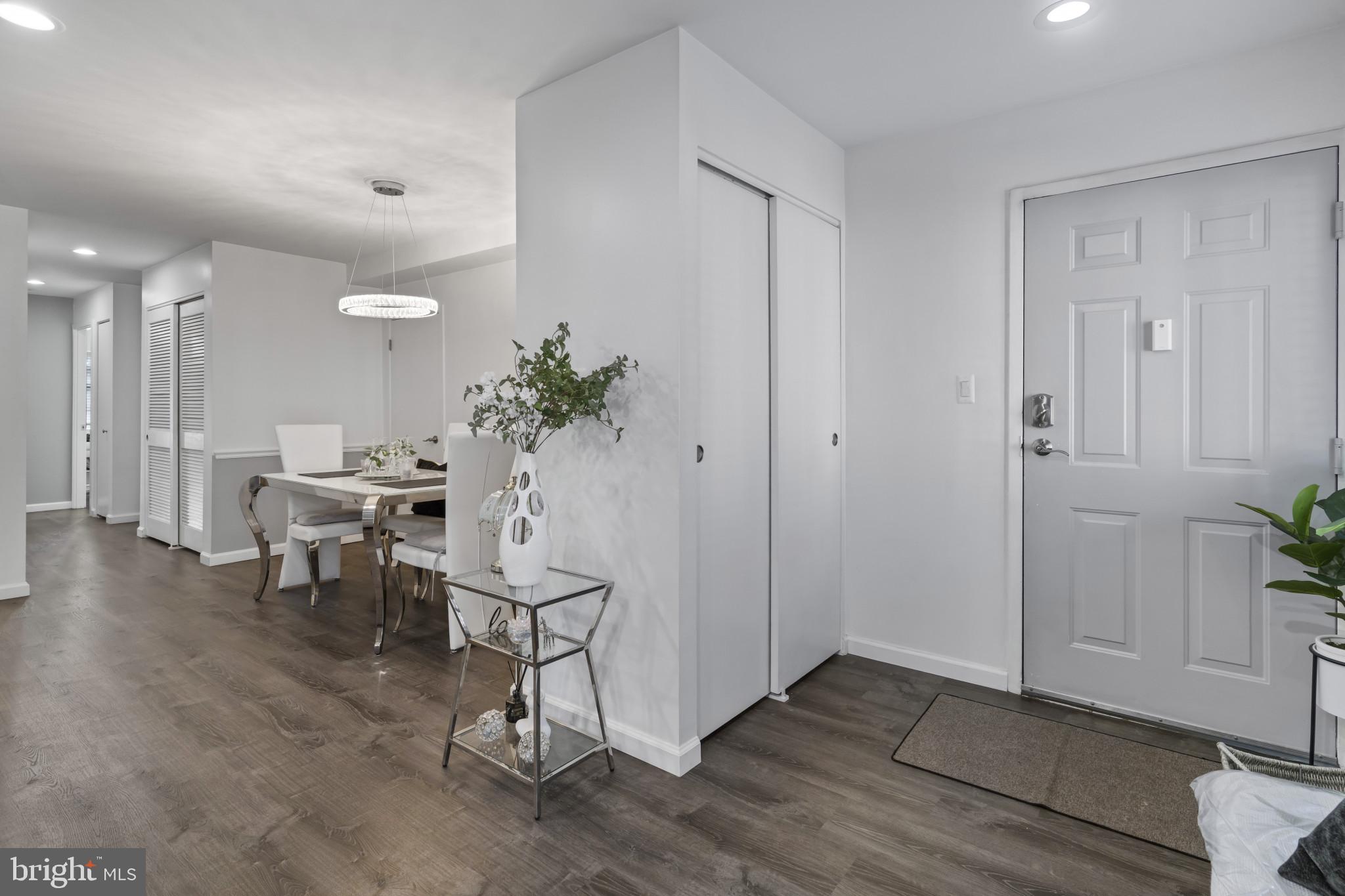 BEDFORD COMMONS - Residential