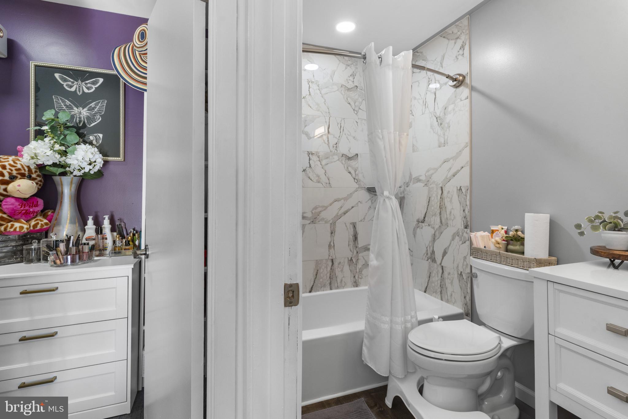 BEDFORD COMMONS - Residential