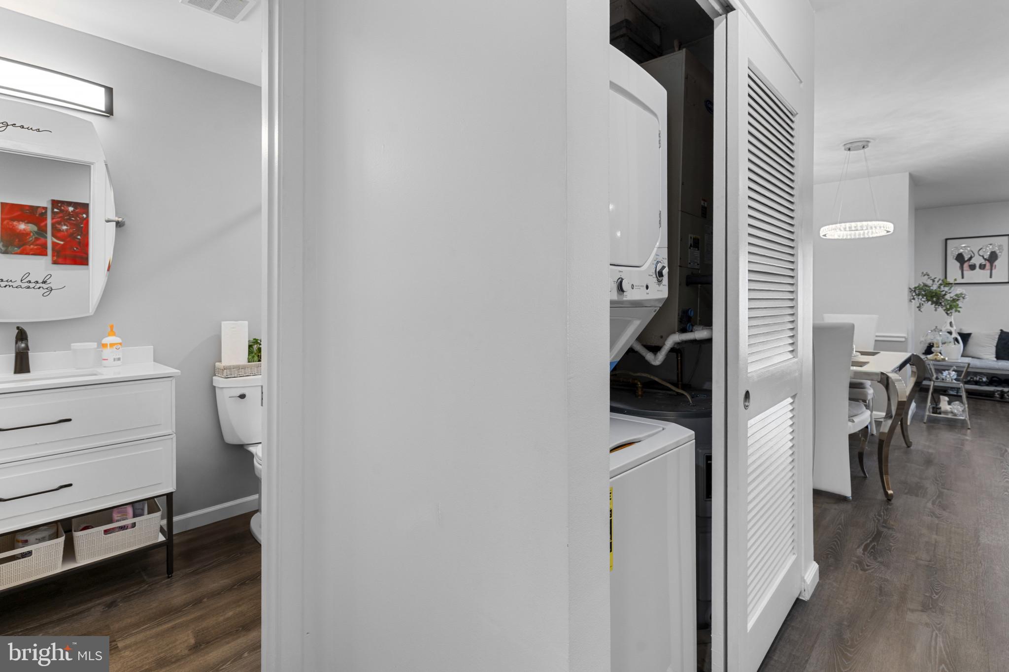 BEDFORD COMMONS - Residential