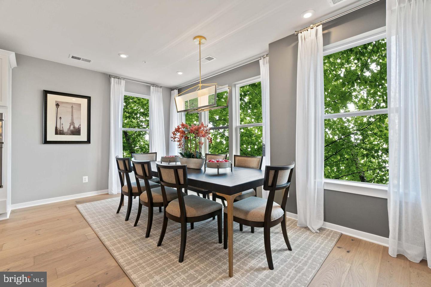 LIBERTY PARK - Residential Lease