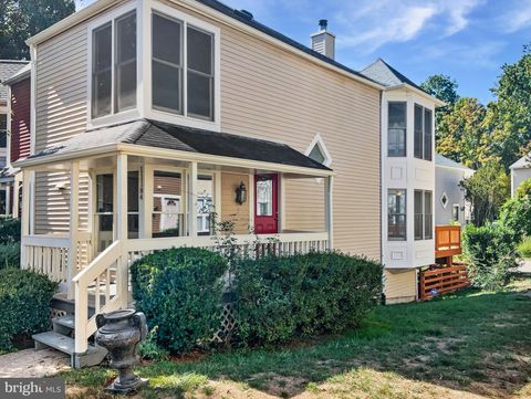 11184 SILENTWOOD LANE RESTON VA 20191