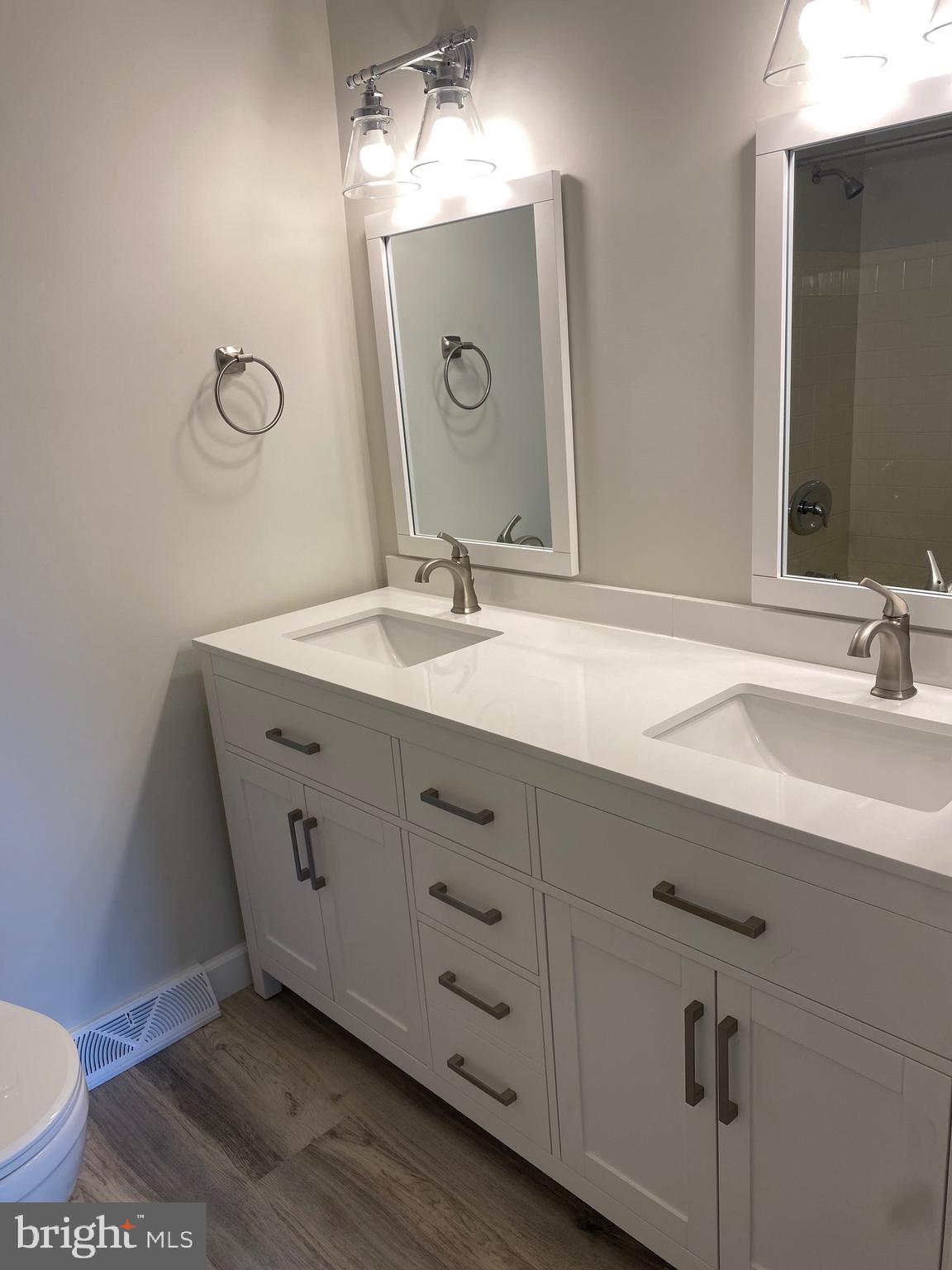 THUNDER HILL - Residential Lease