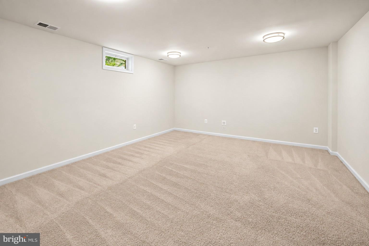 3216 VOGEL ROAD