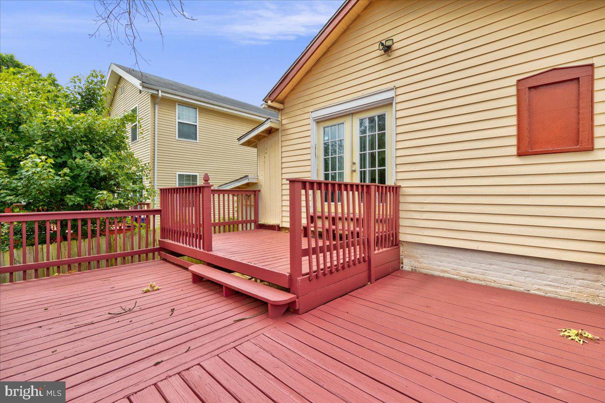 CAPITOL HEIGHTS - Residential