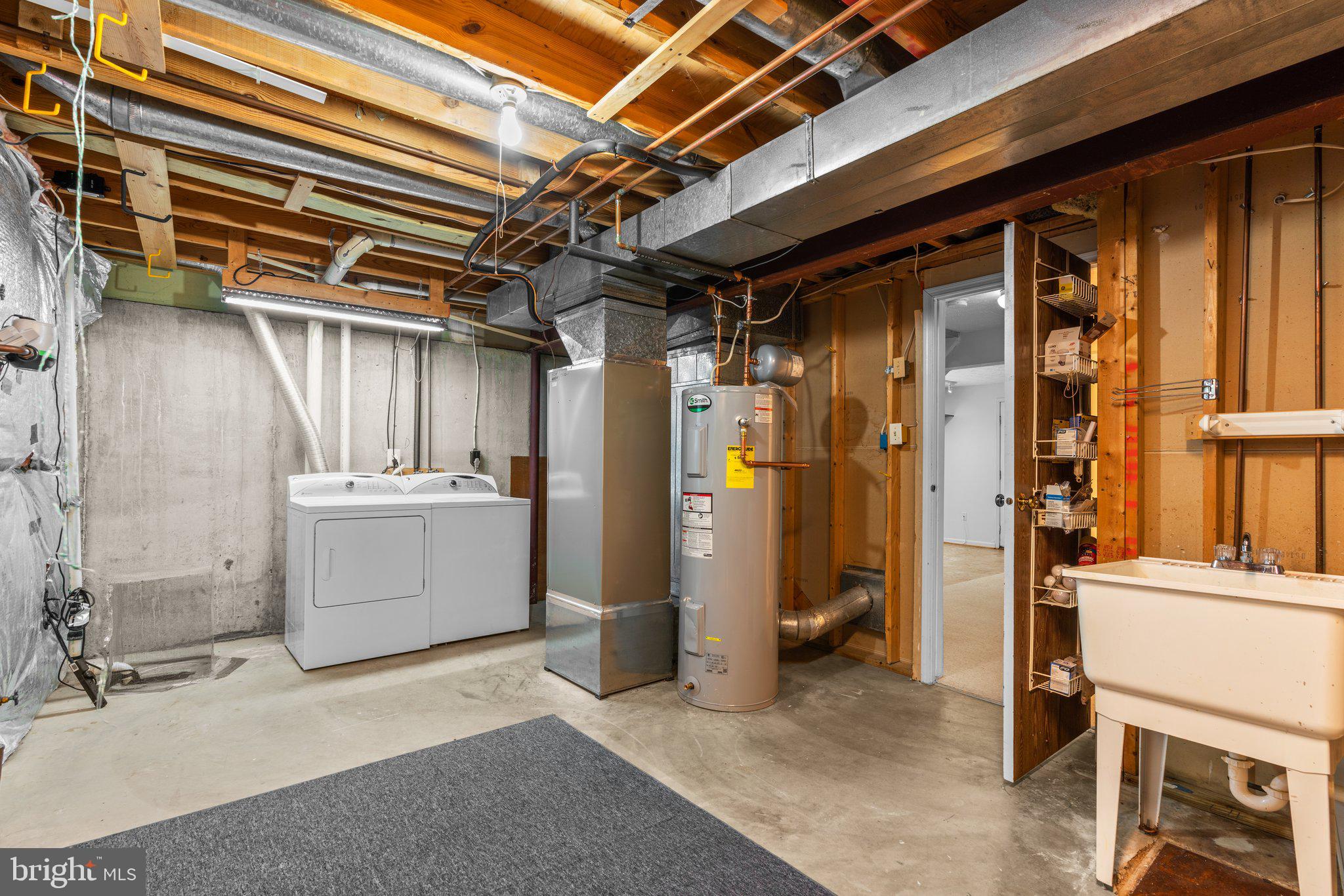 VILLAGE OF HICKORY RIDGE - Residential