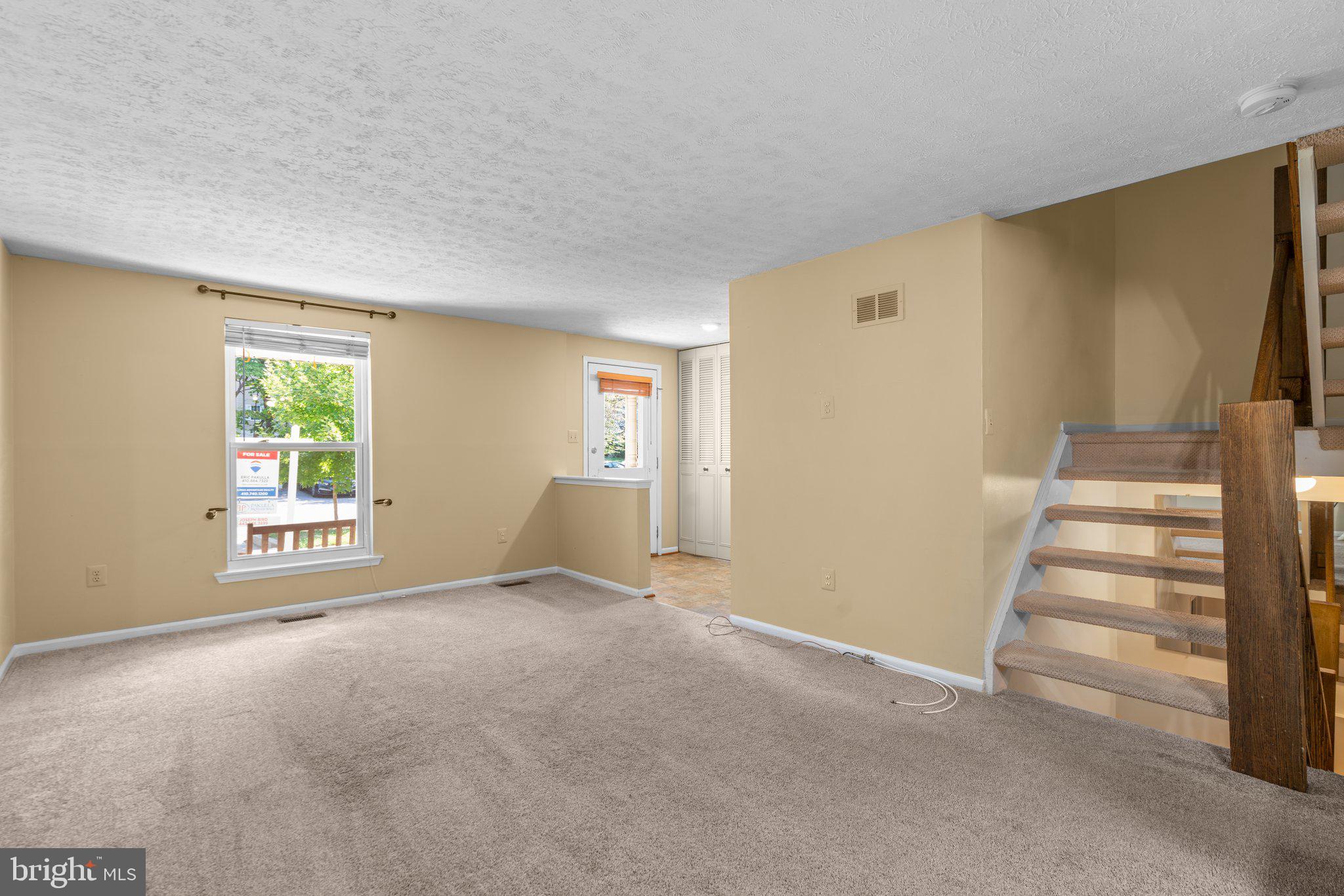 VILLAGE OF HICKORY RIDGE - Residential