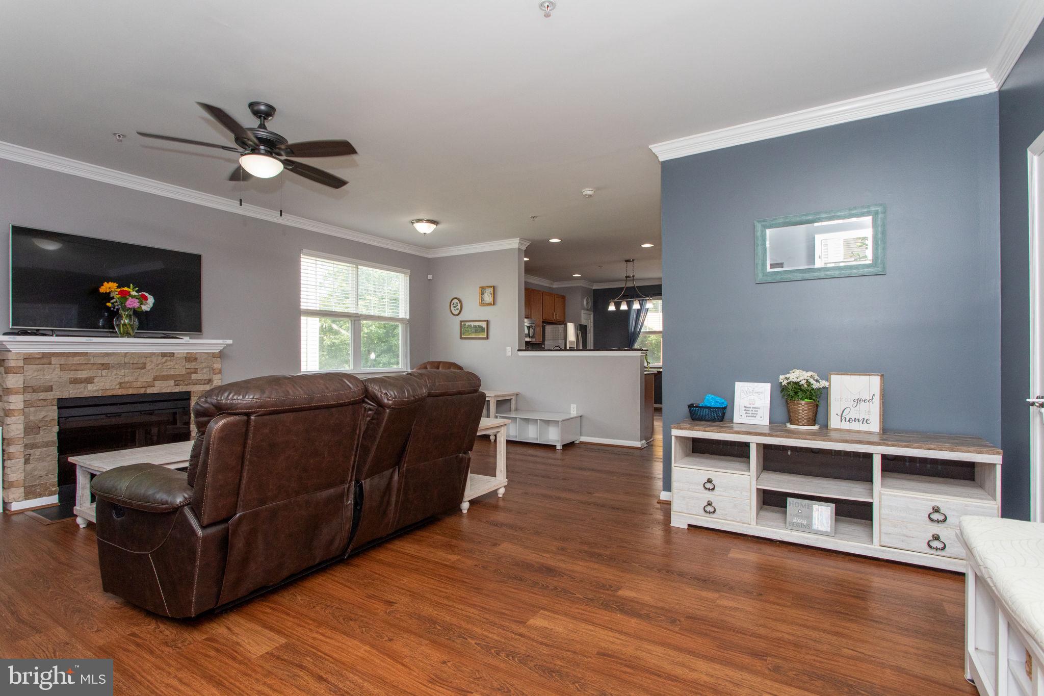 655 BURR OAK COURT
