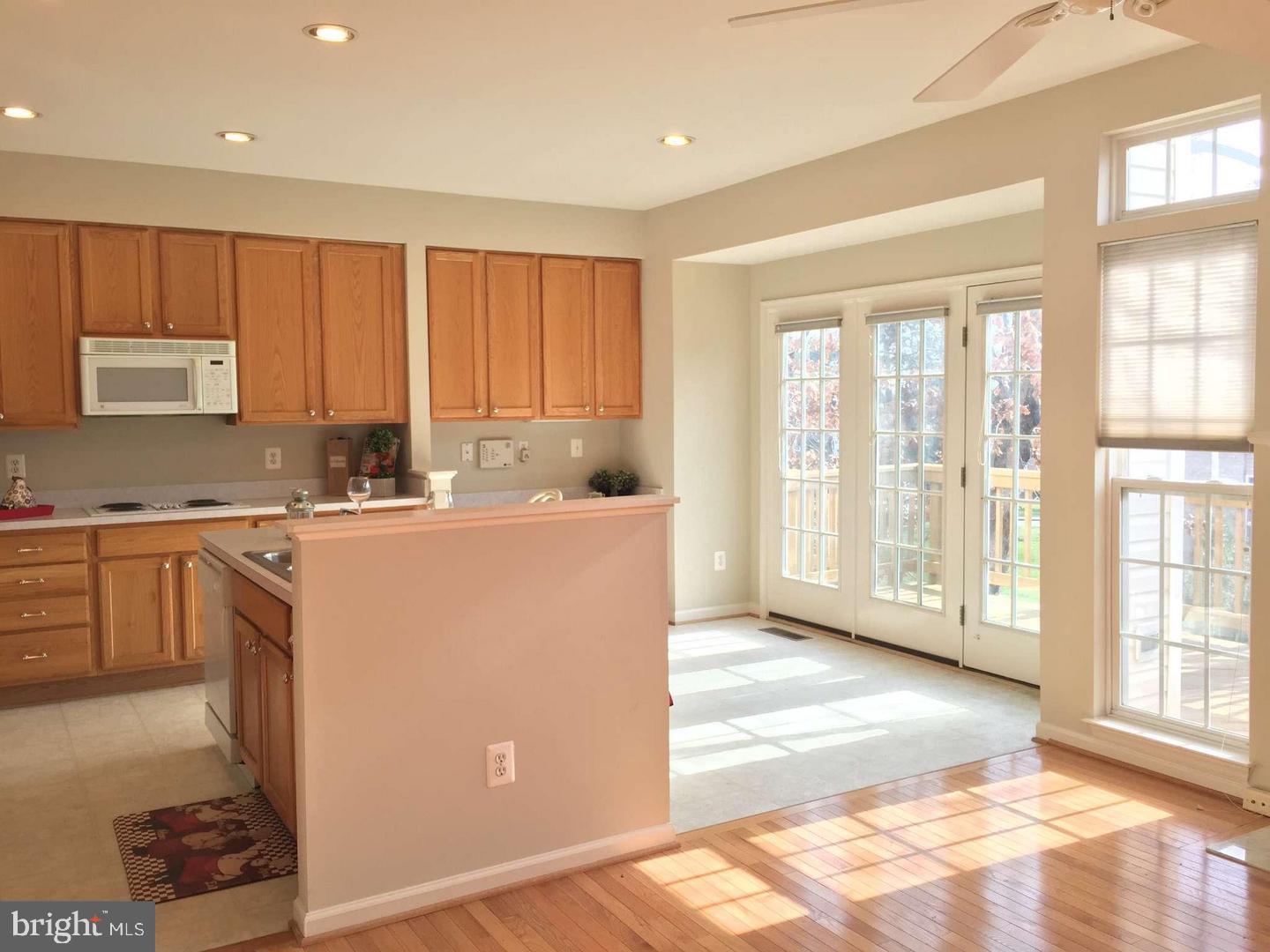 METRO PLACE AT DUNN LORING - Residential Lease