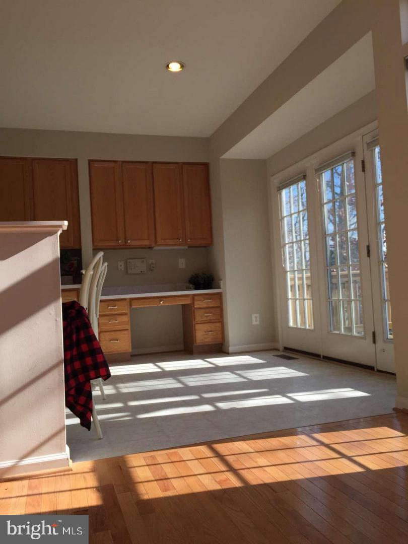 METRO PLACE AT DUNN LORING - Residential Lease