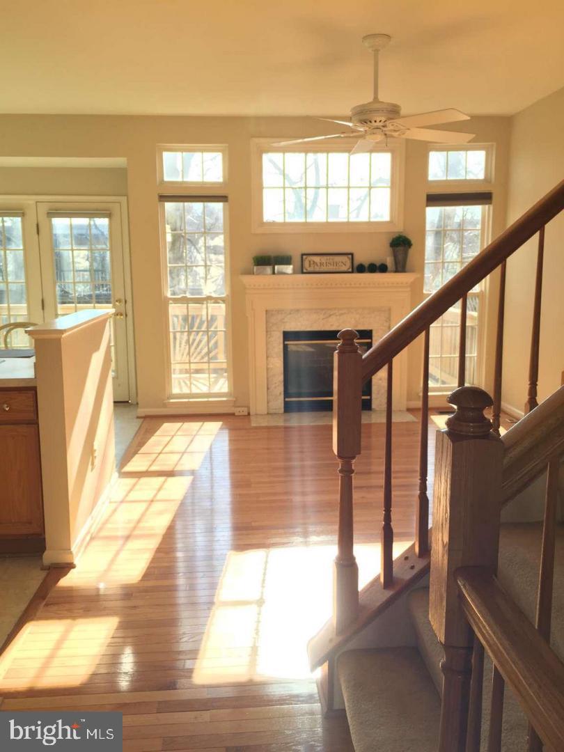 METRO PLACE AT DUNN LORING - Residential Lease