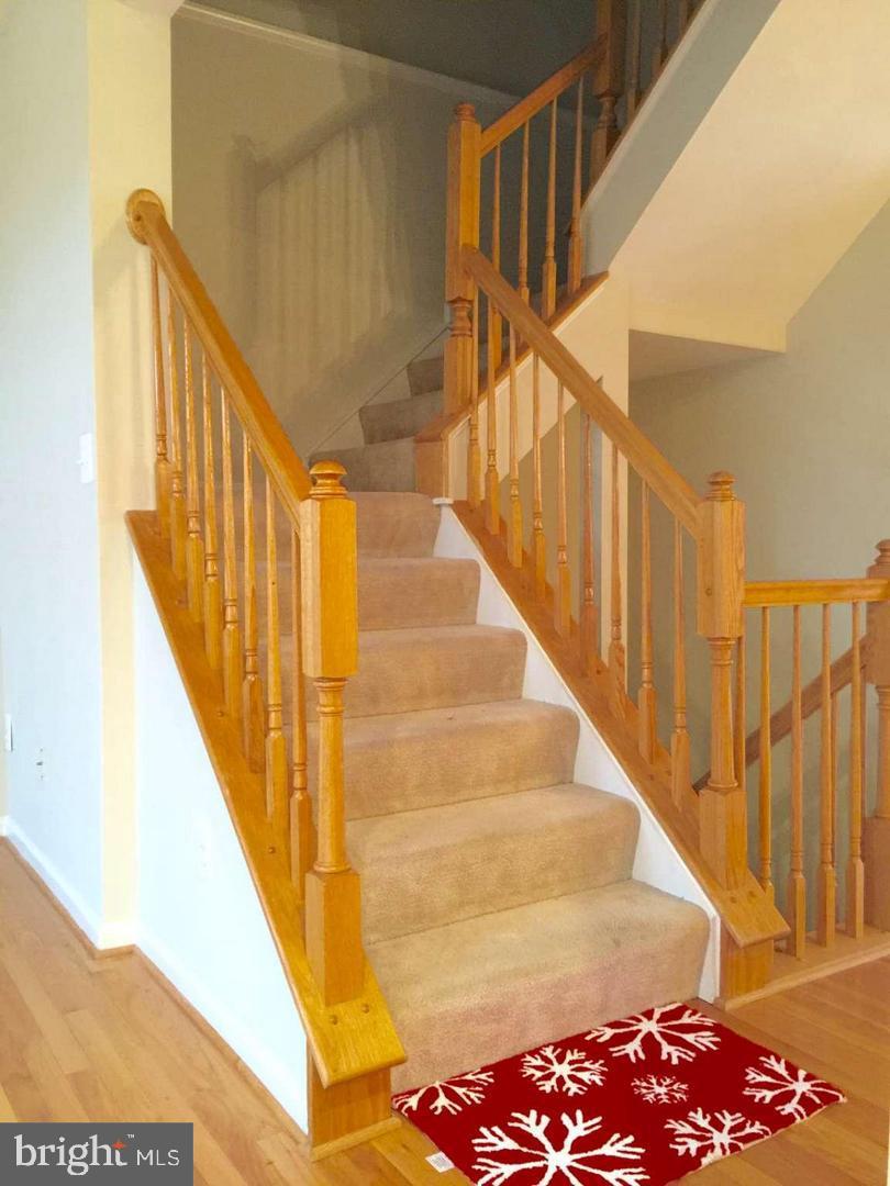 METRO PLACE AT DUNN LORING - Residential Lease