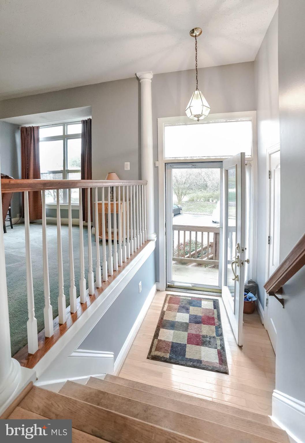 VILLAS ON WATERS EDGE - Residential