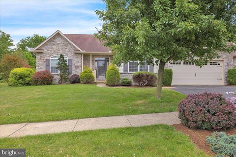 Homes For Sale - 52 Harry Avenue<br/> READING, PA 19607