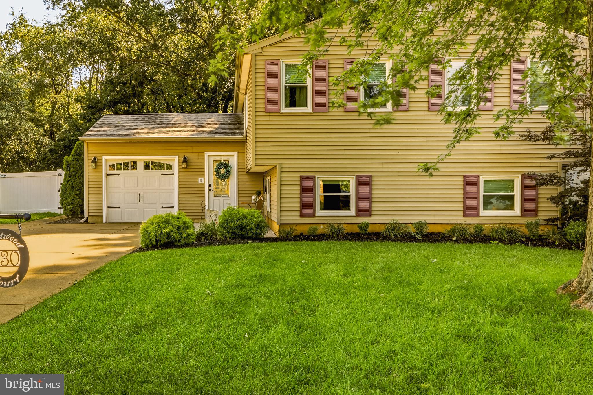 730 CHETWOOD COURT