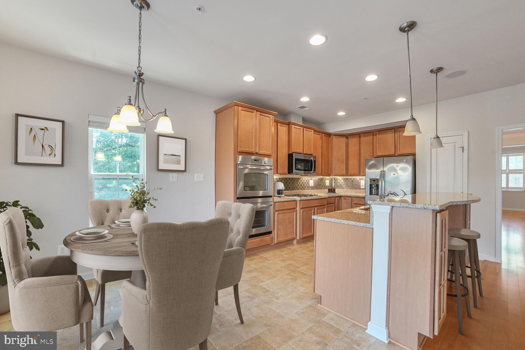 458 EXCHANGE AVENUE 458