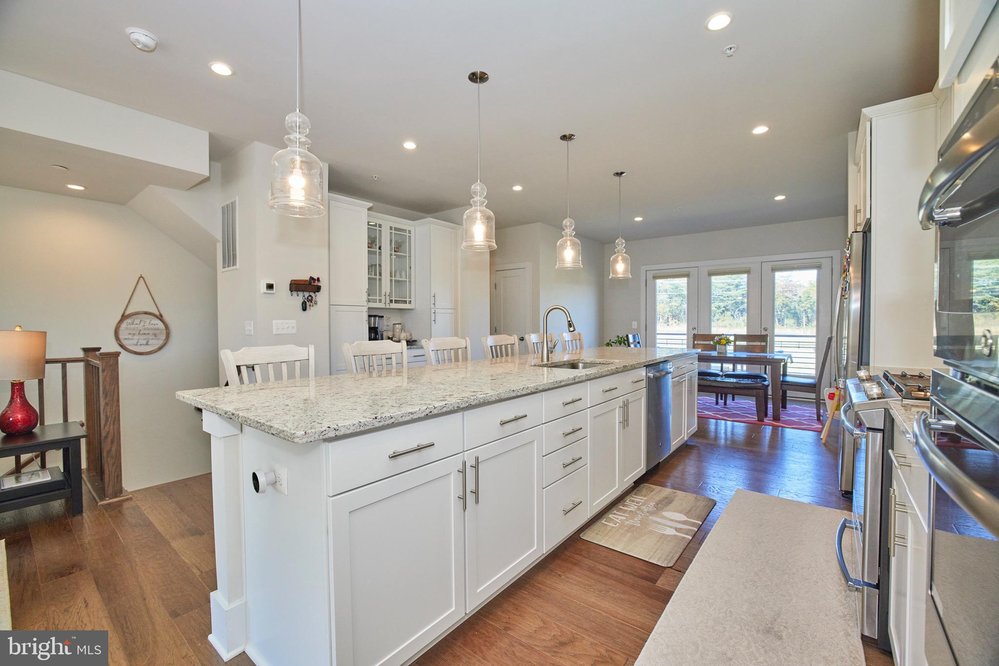 ASHBURN OVERLOOK - Residential Lease