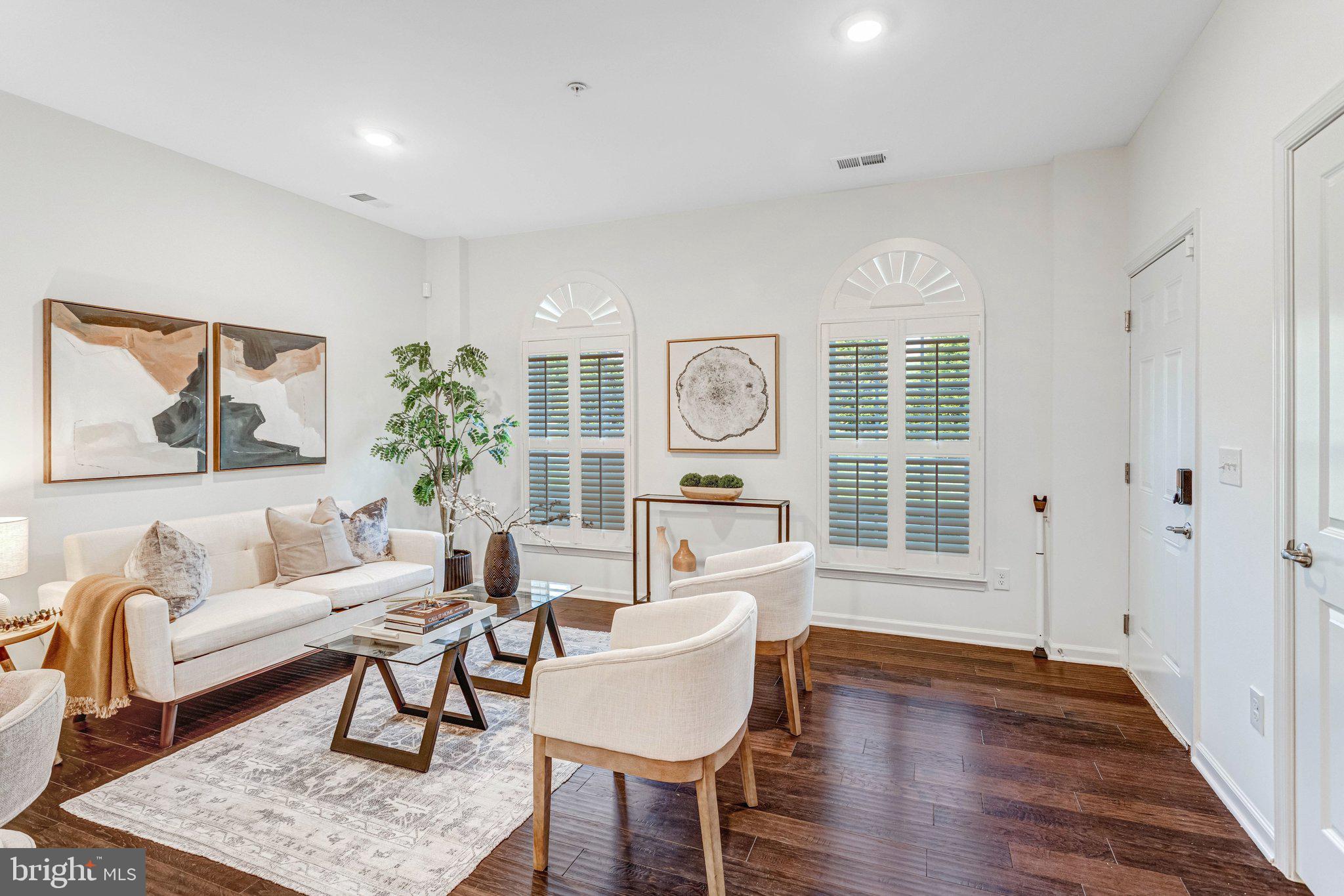 3544 BRIARWOOD DRIVE