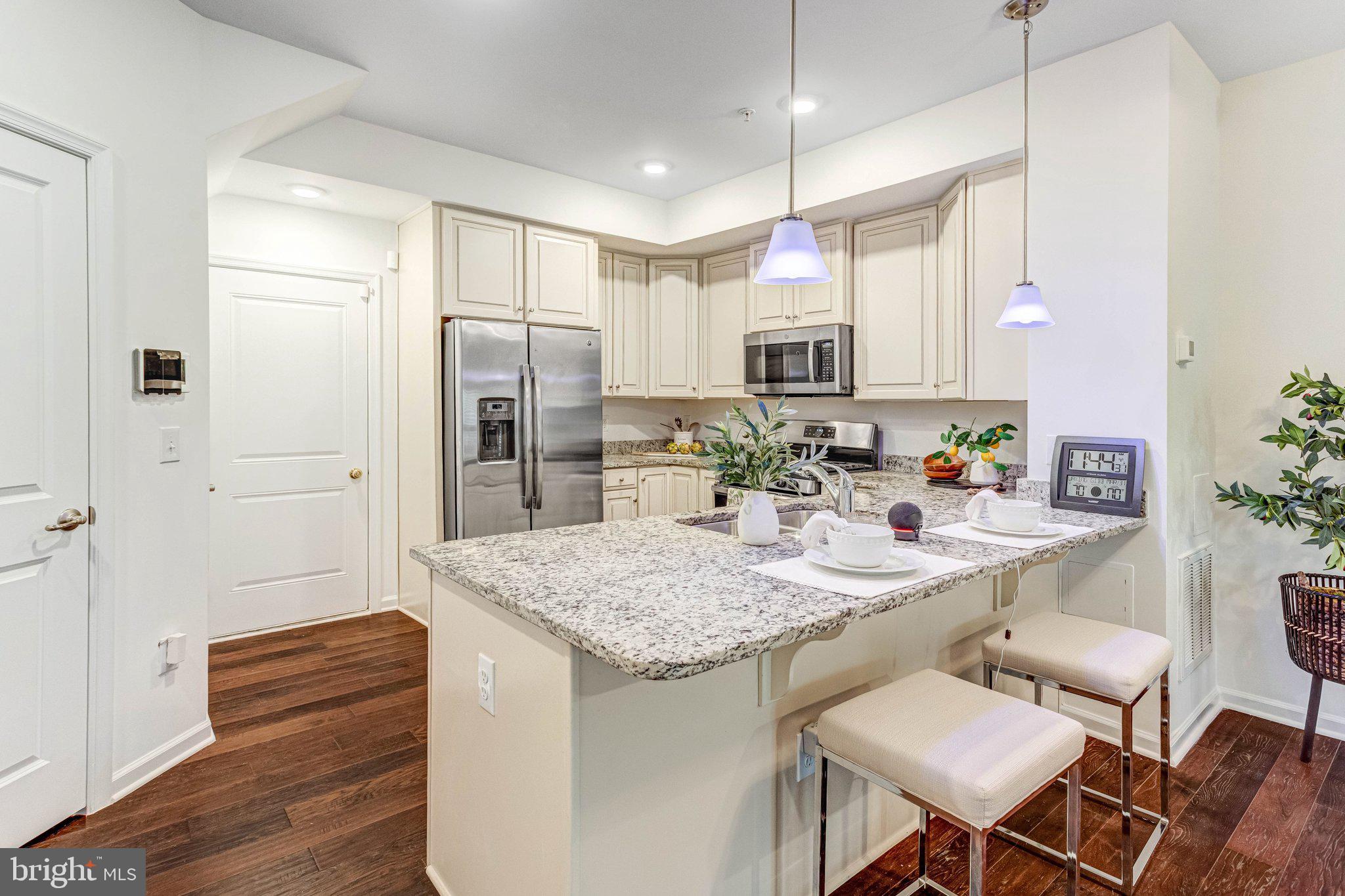 BRIARWOOD - Residential