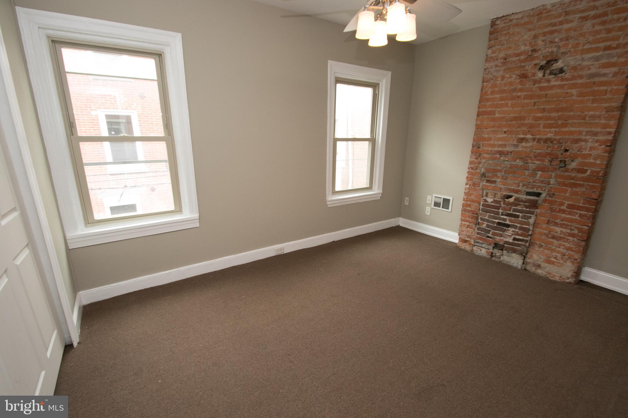 GRADUATE HOSPITAL - Residential Lease