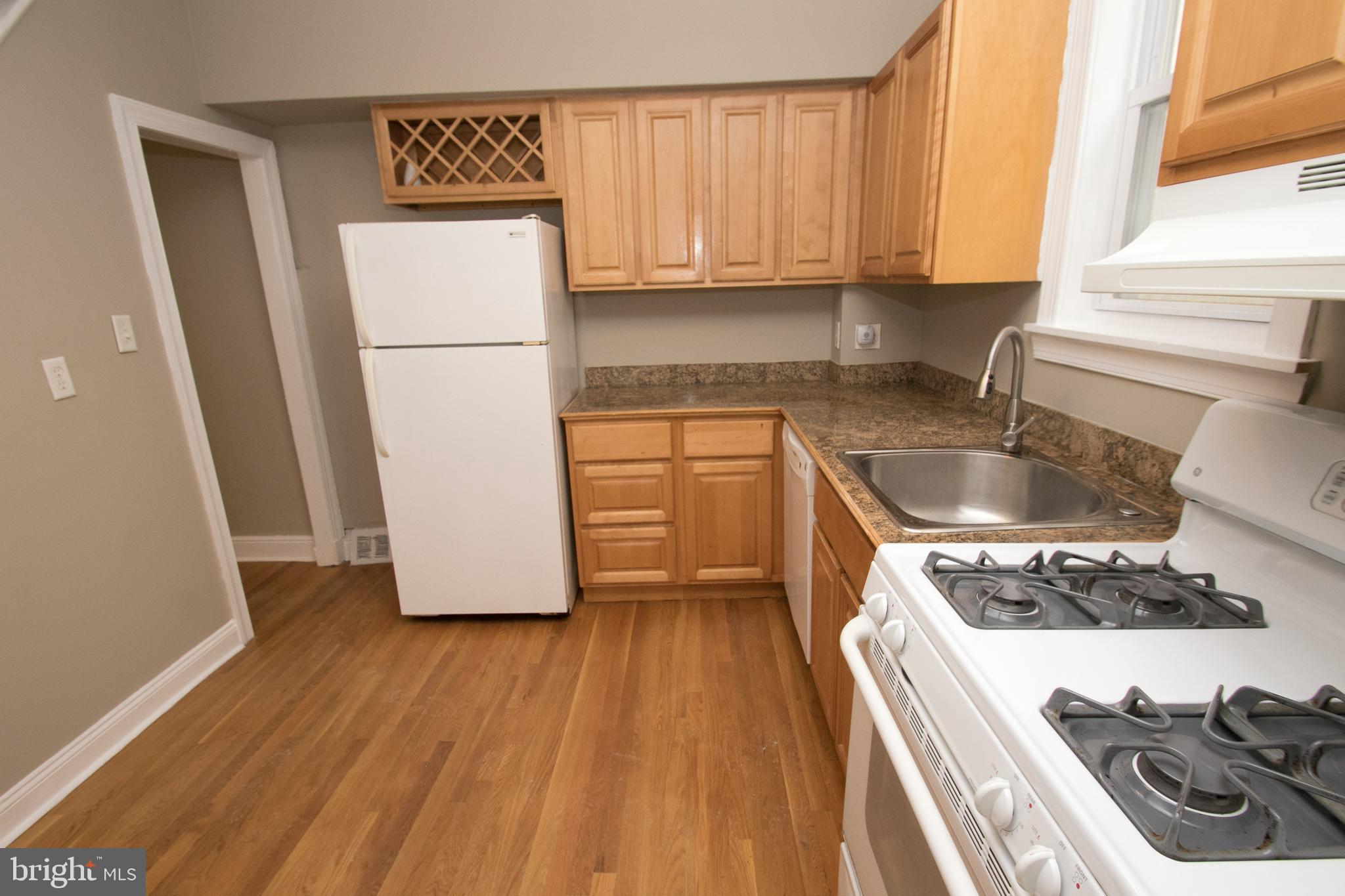 GRADUATE HOSPITAL - Residential Lease