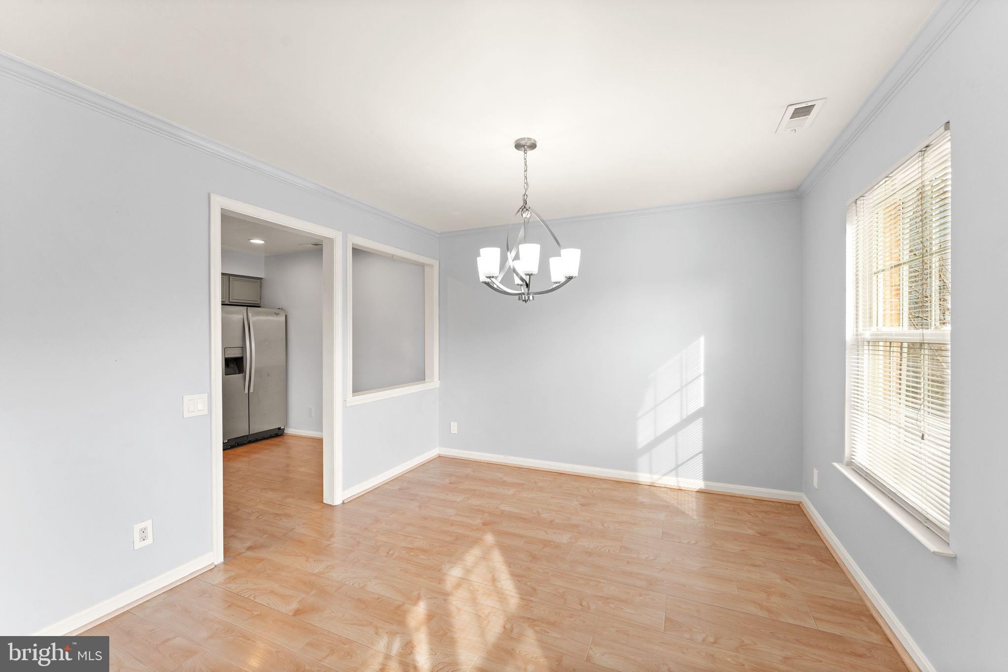 BULL RUN CONDO - Residential