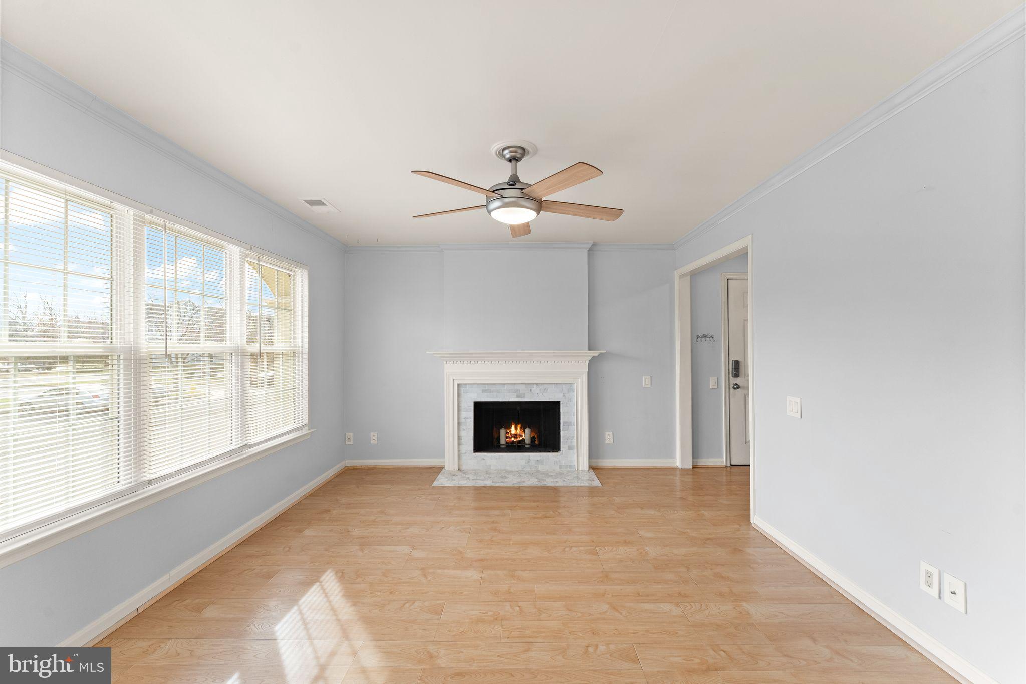 BULL RUN CONDO - Residential