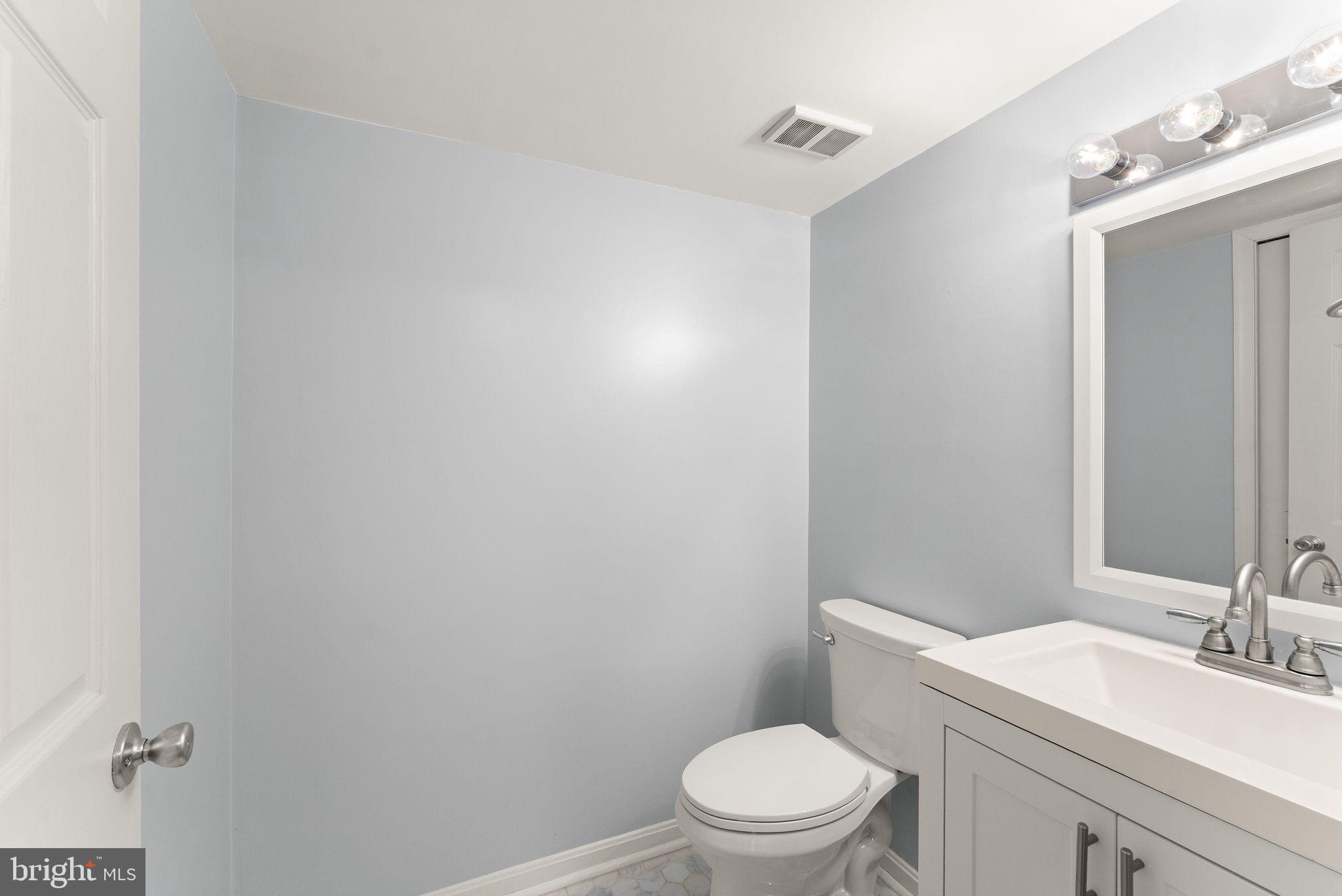 BULL RUN CONDO - Residential