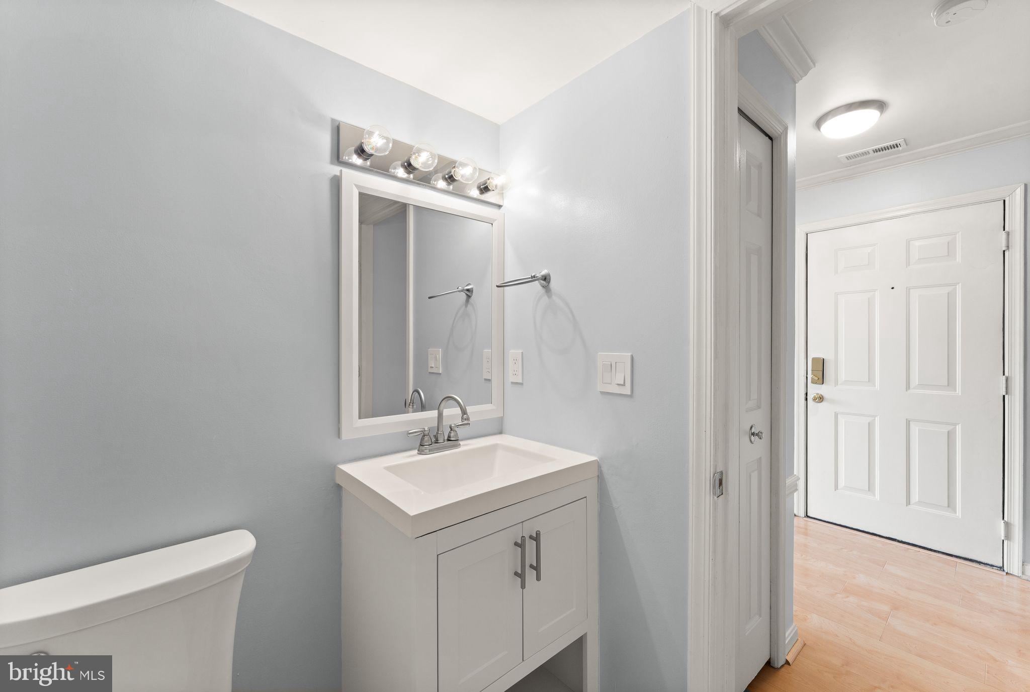 BULL RUN CONDO - Residential