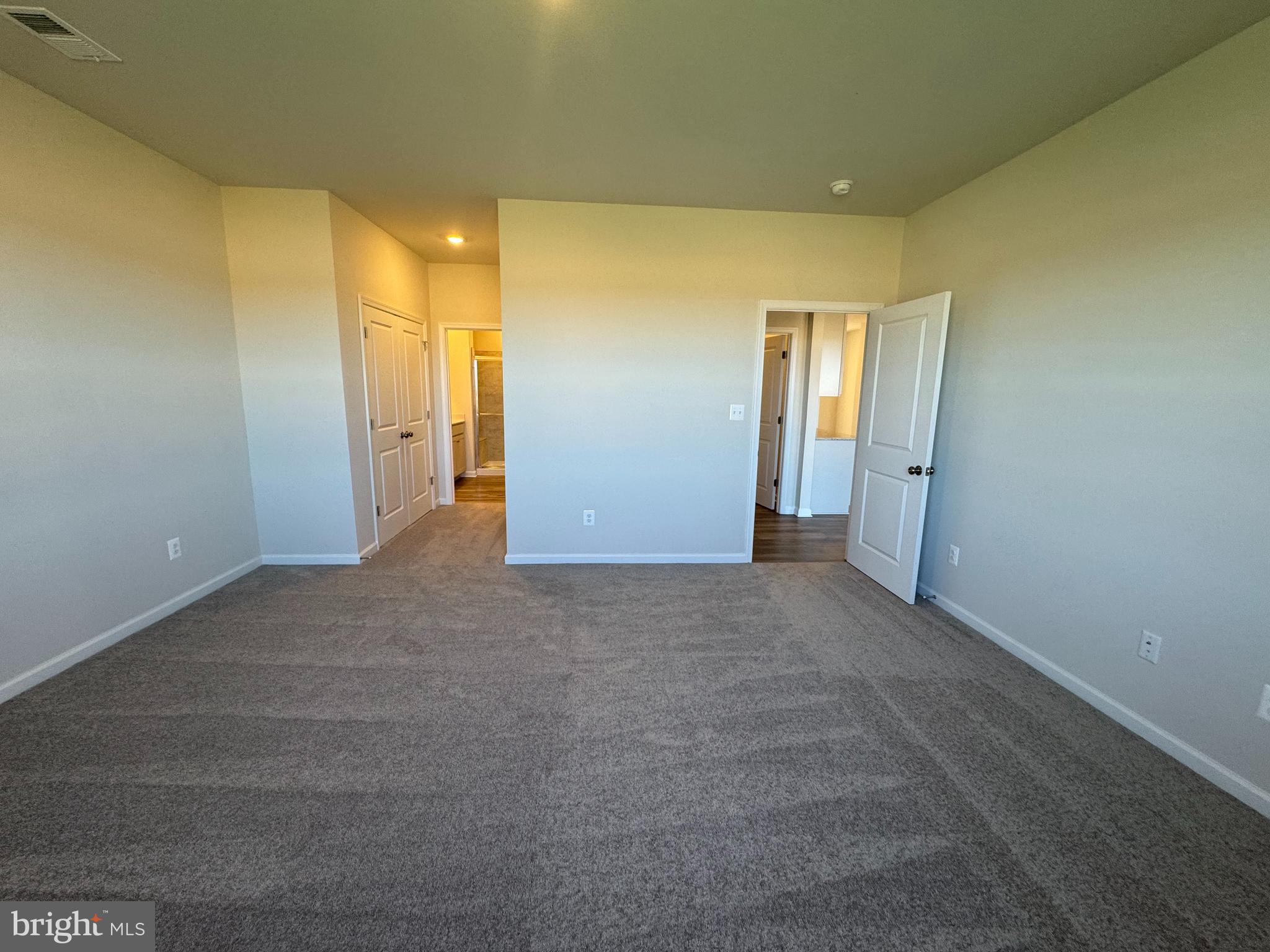 RED CLOVER MEADOWS - Residential Lease