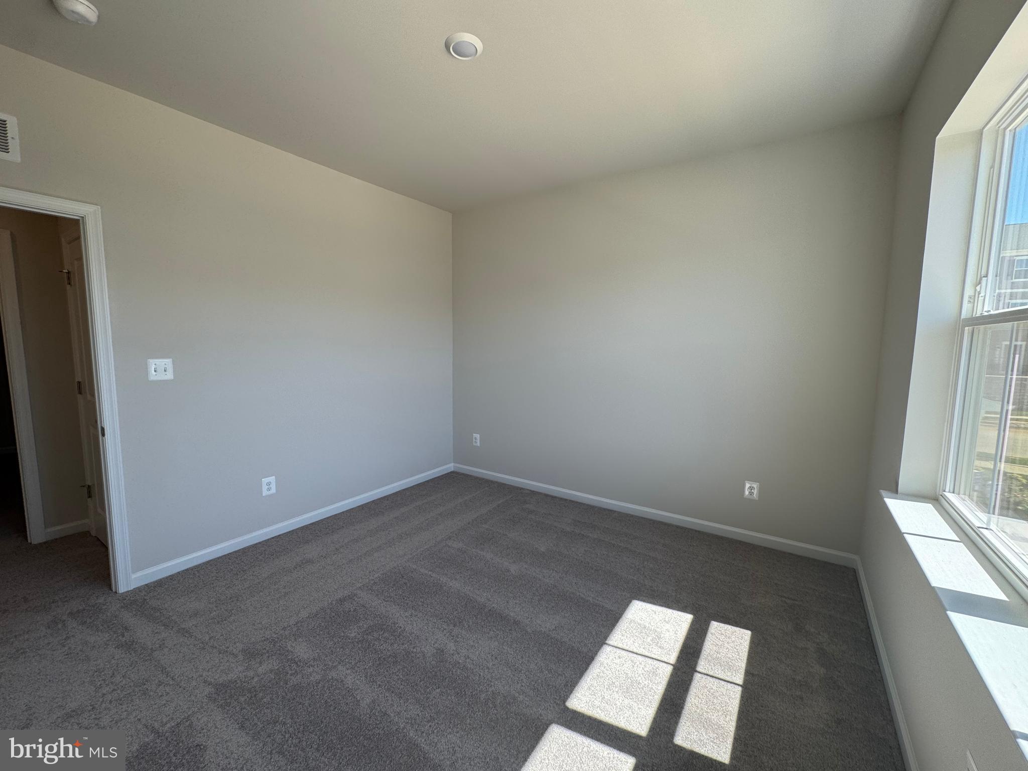 RED CLOVER MEADOWS - Residential Lease