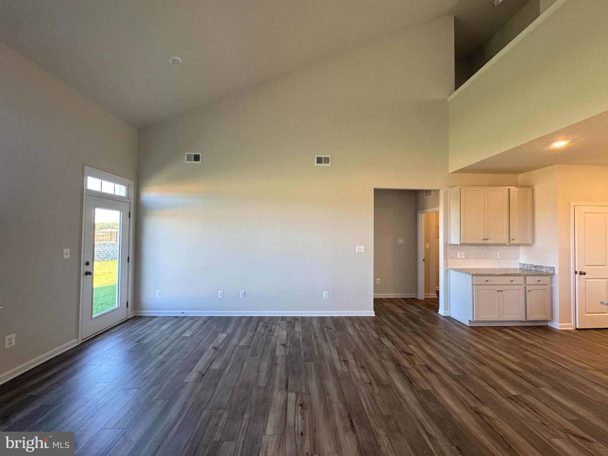 RED CLOVER MEADOWS - Residential Lease