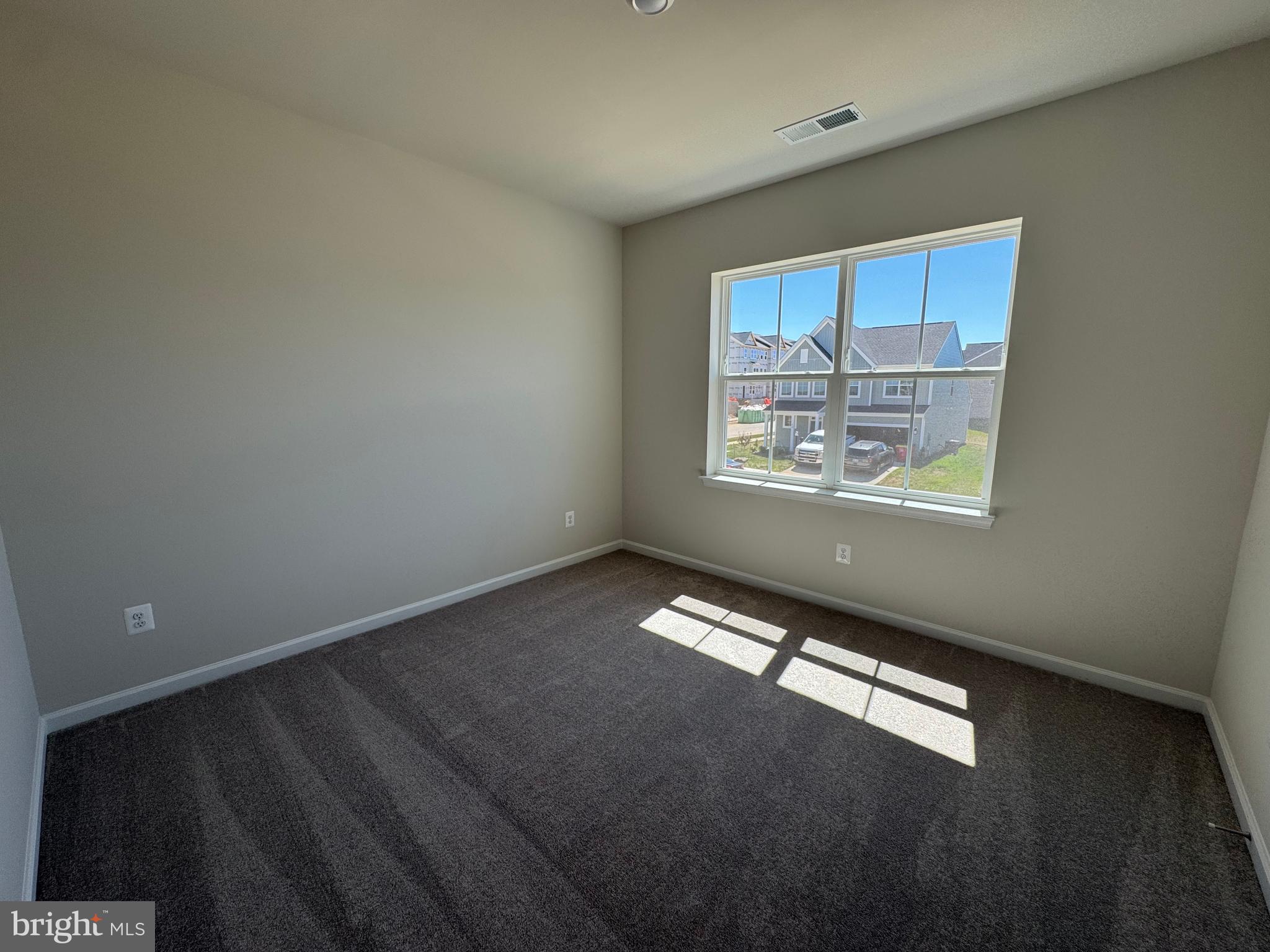 RED CLOVER MEADOWS - Residential Lease