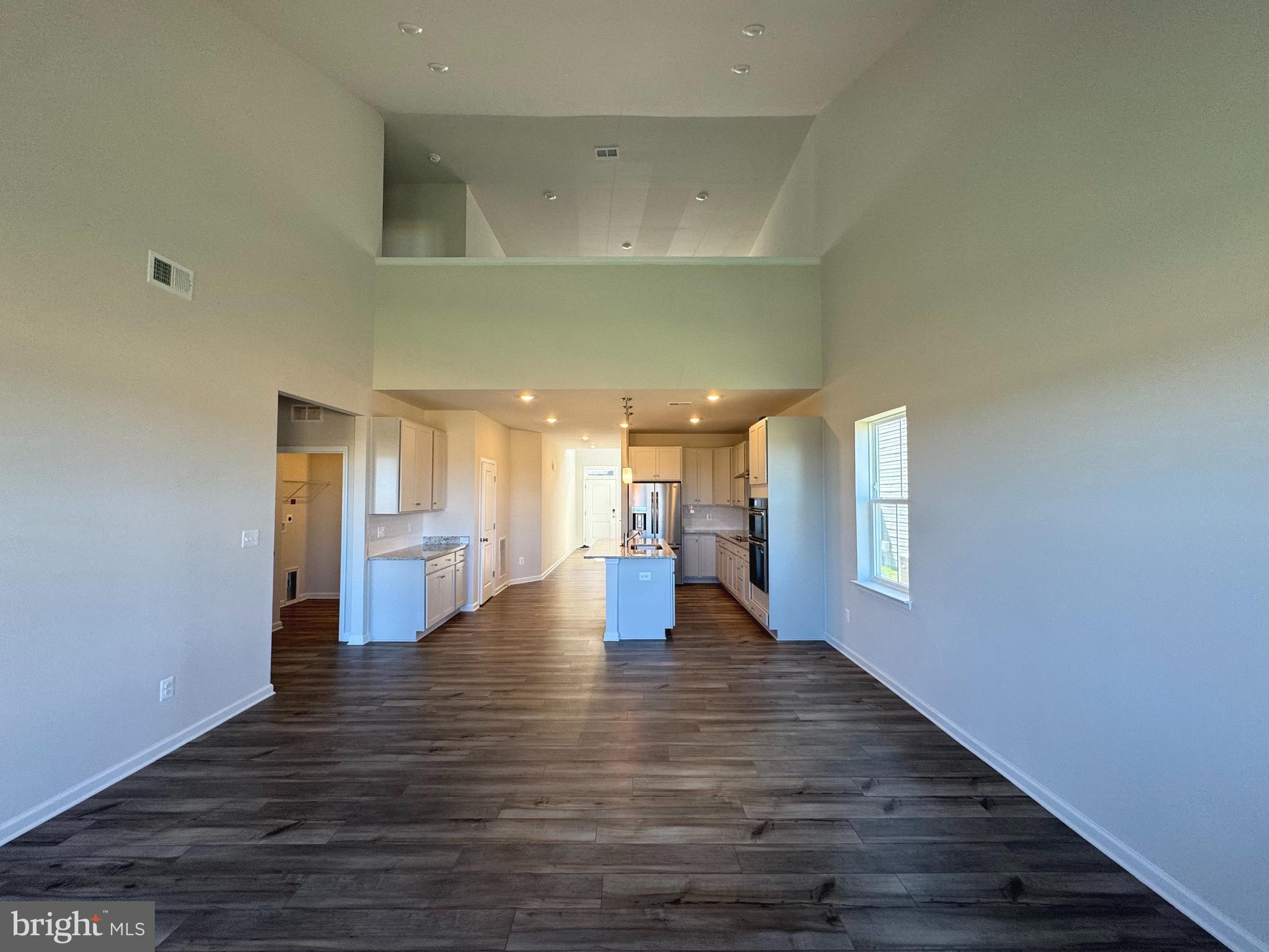 RED CLOVER MEADOWS - Residential Lease