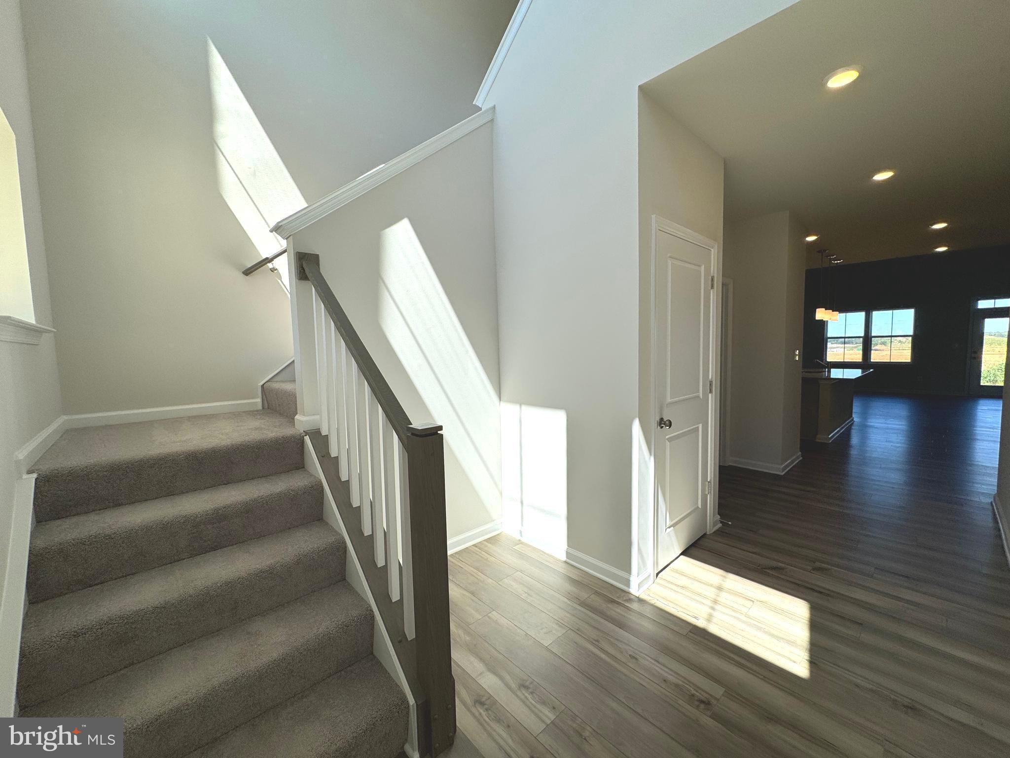 RED CLOVER MEADOWS - Residential Lease