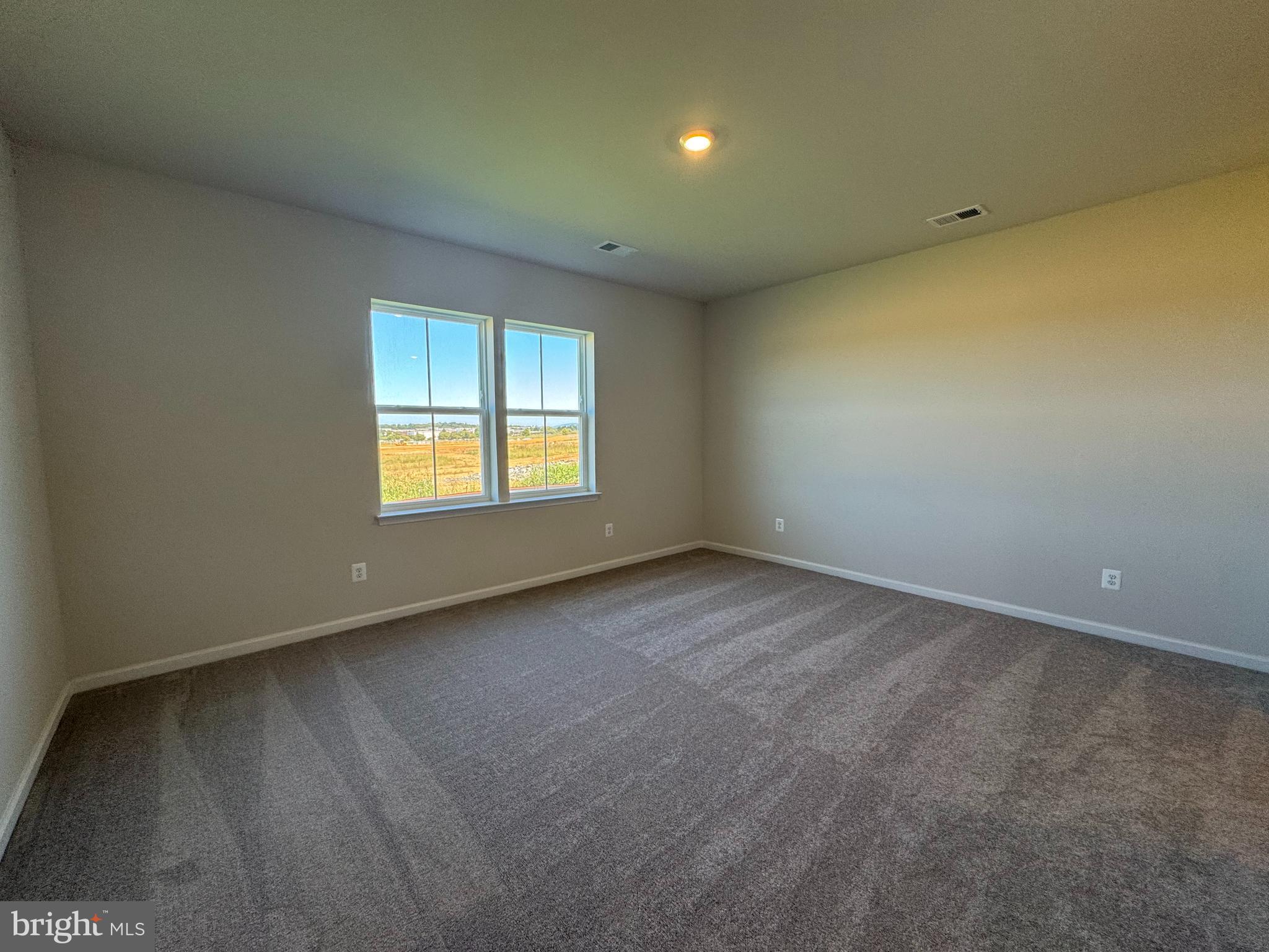 RED CLOVER MEADOWS - Residential Lease