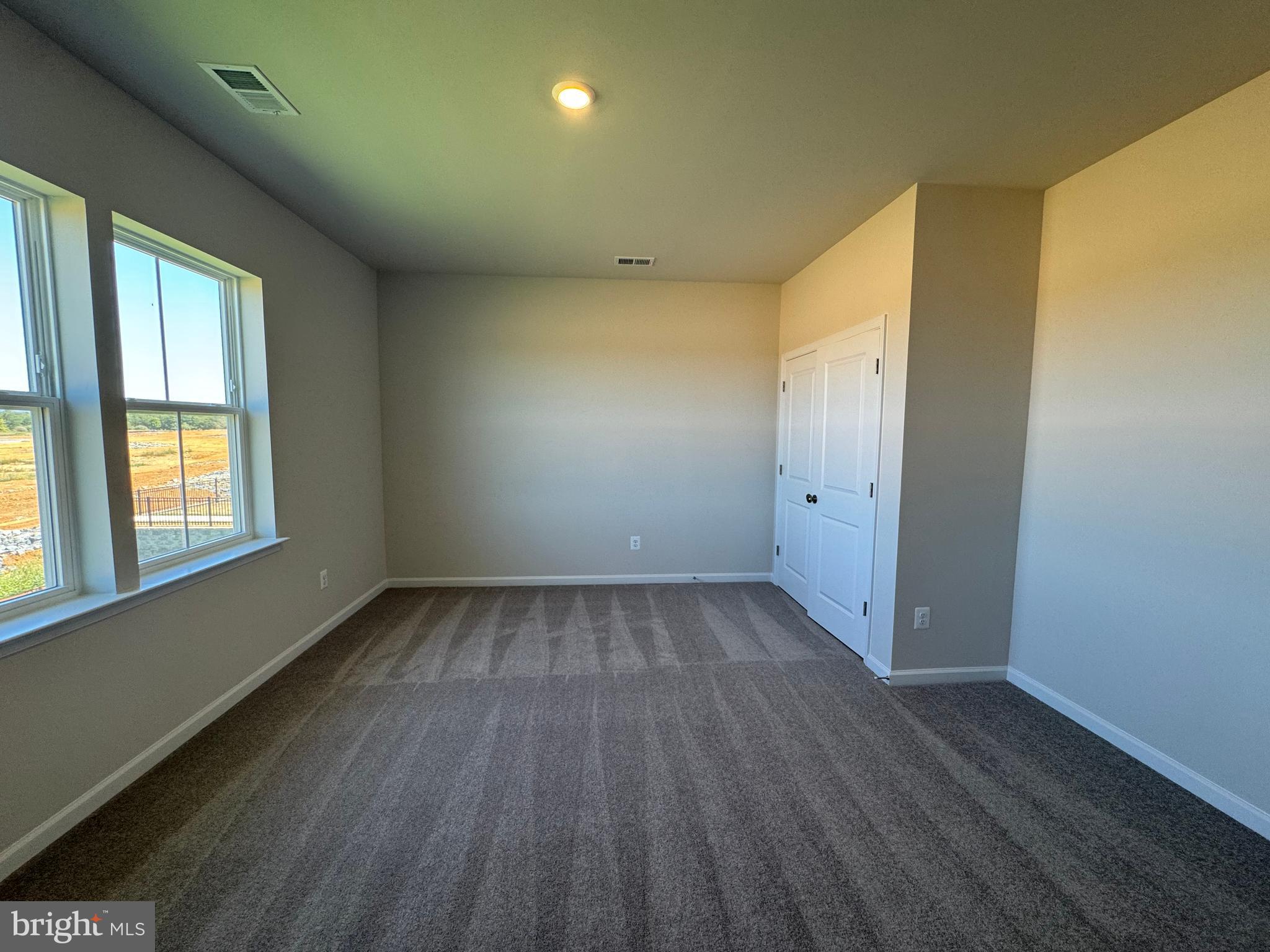 RED CLOVER MEADOWS - Residential Lease