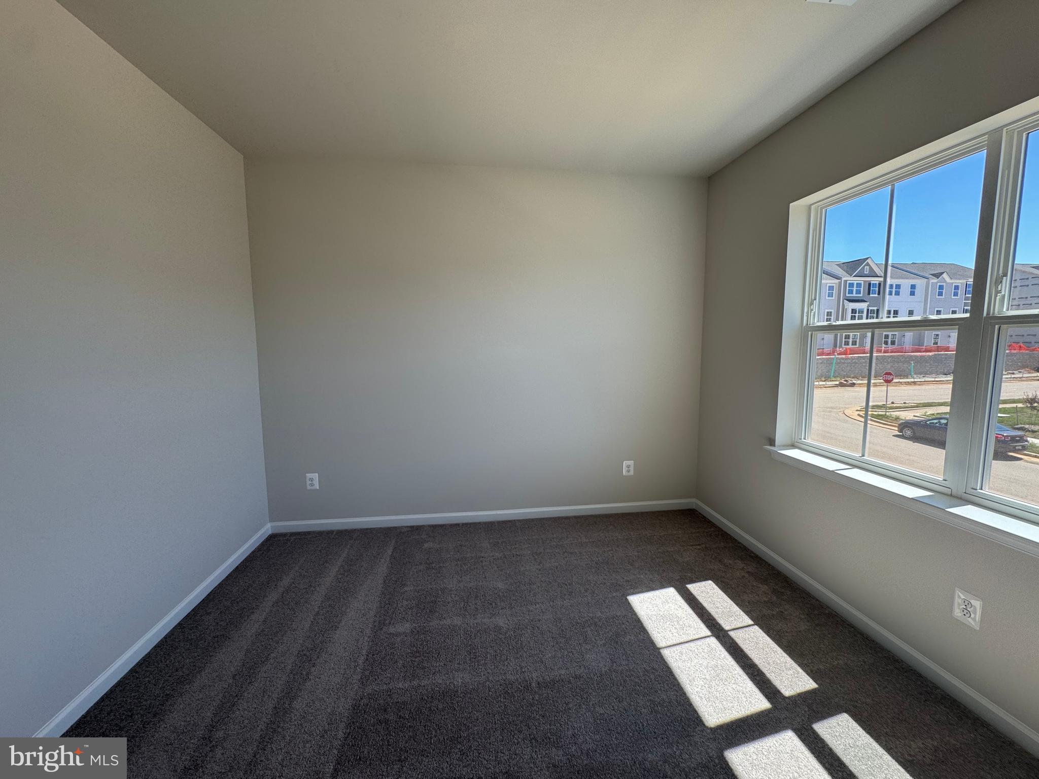 RED CLOVER MEADOWS - Residential Lease