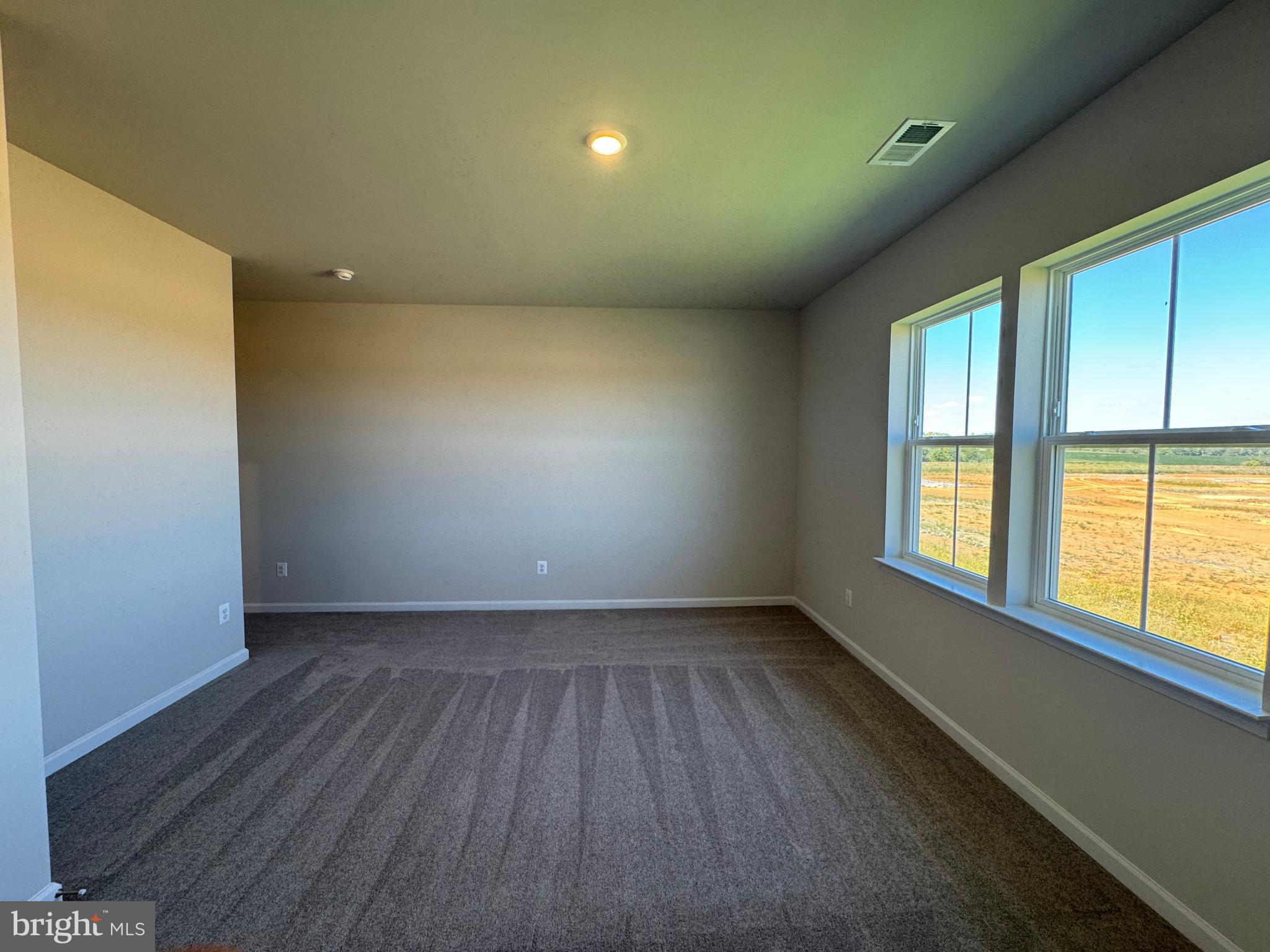 RED CLOVER MEADOWS - Residential Lease